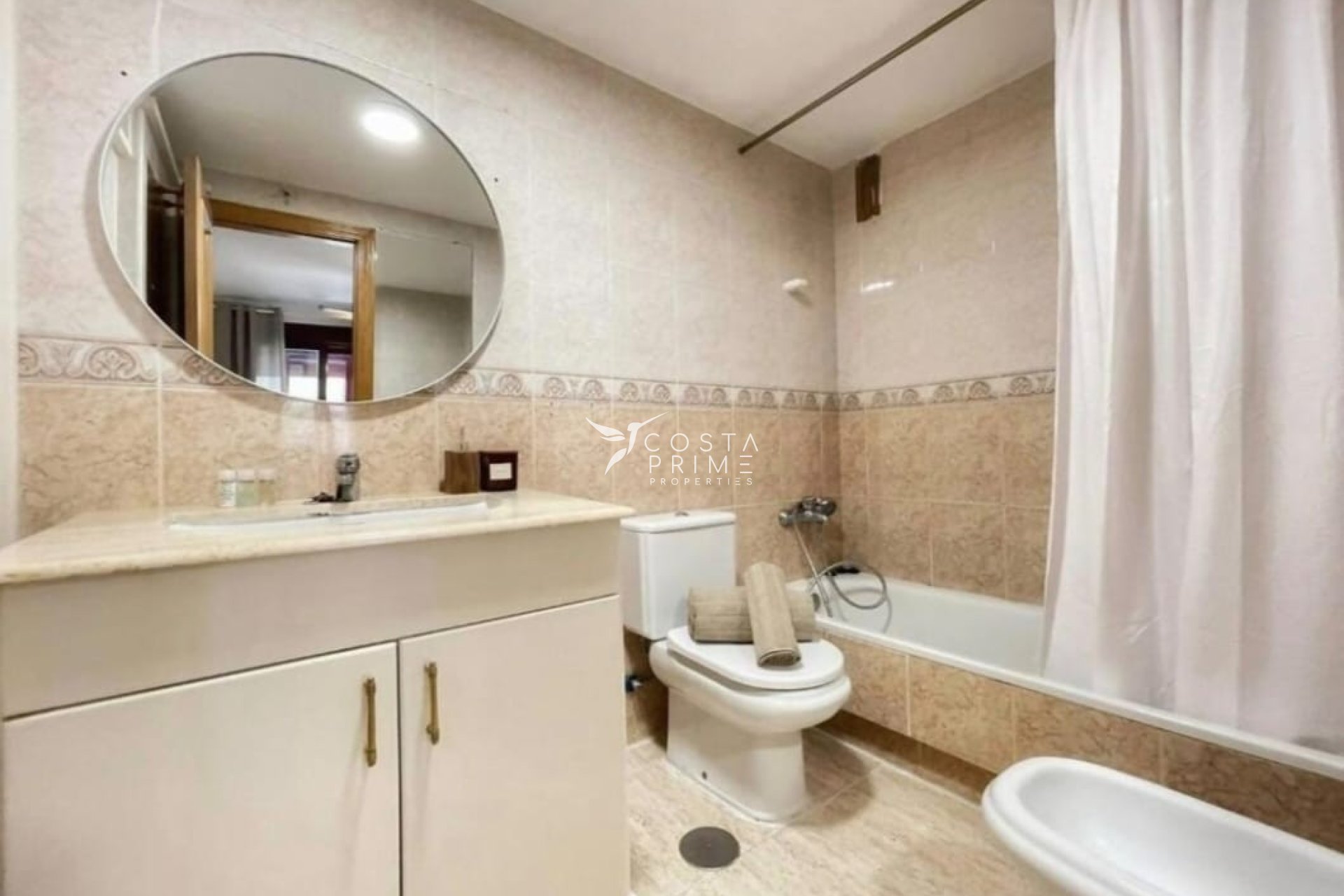 Újraértékesítés - Apartman / lakás - Benidorm