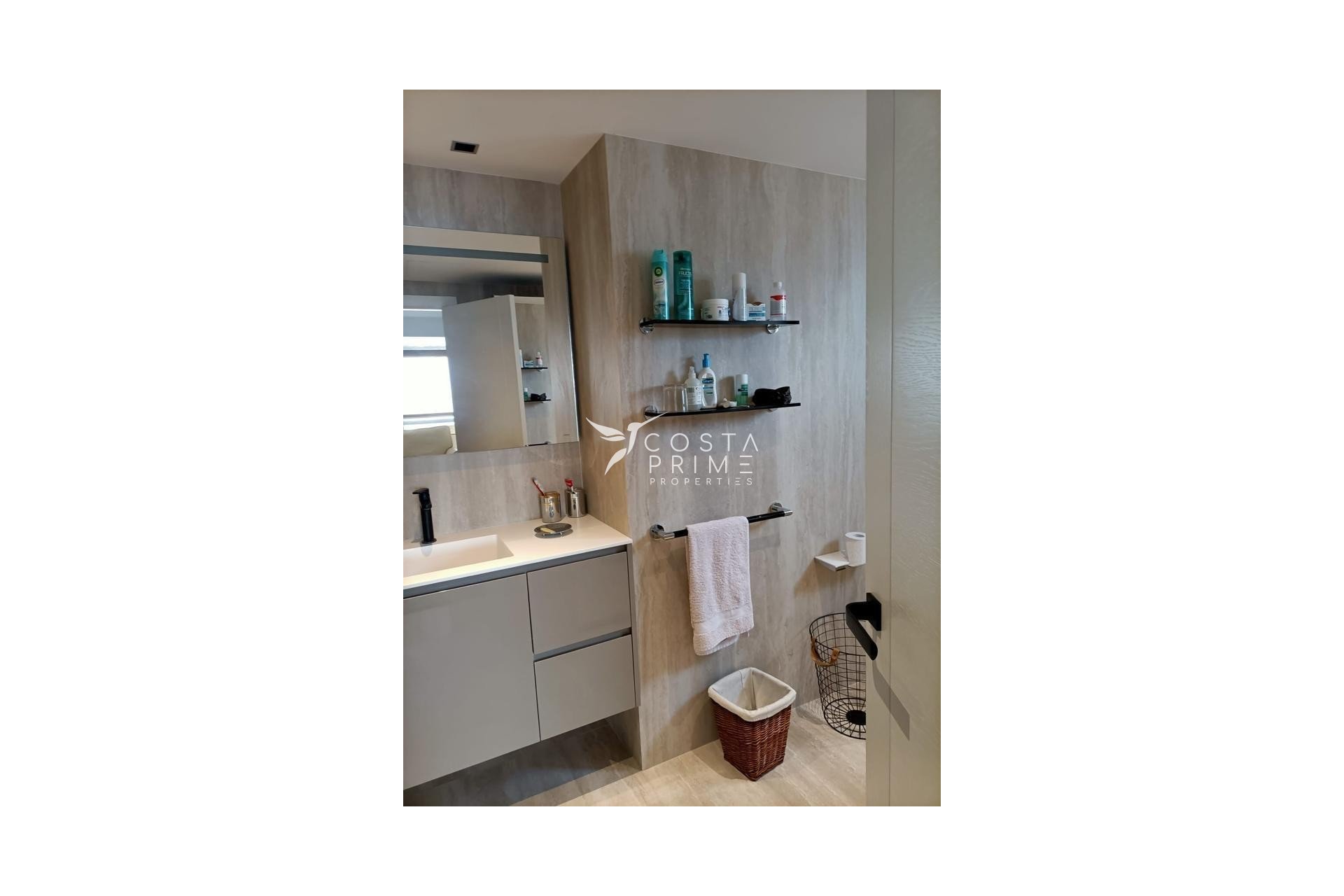 Újraértékesítés - Apartman / lakás - Benidorm