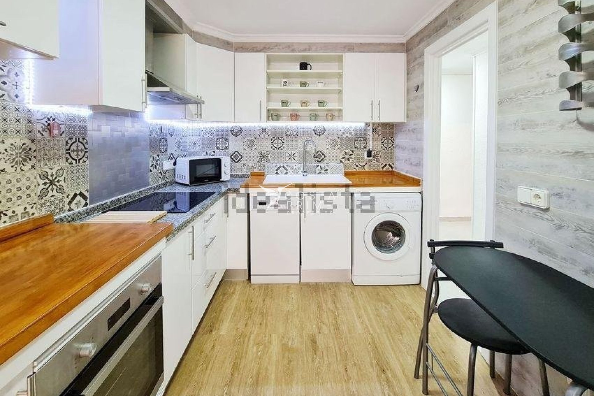 Újraértékesítés - Apartman / lakás - Benidorm