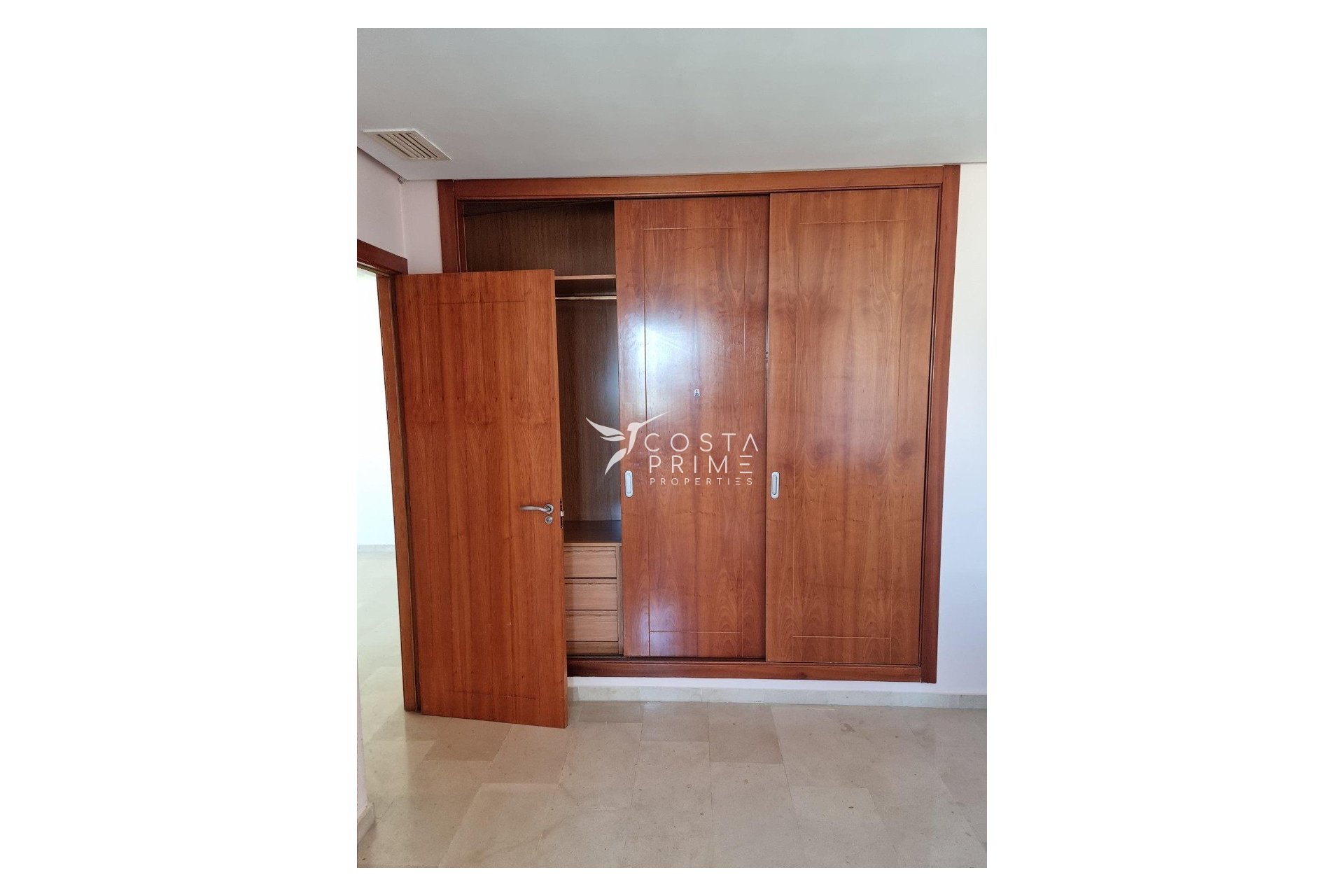 Újraértékesítés - Apartman / lakás - Benidorm