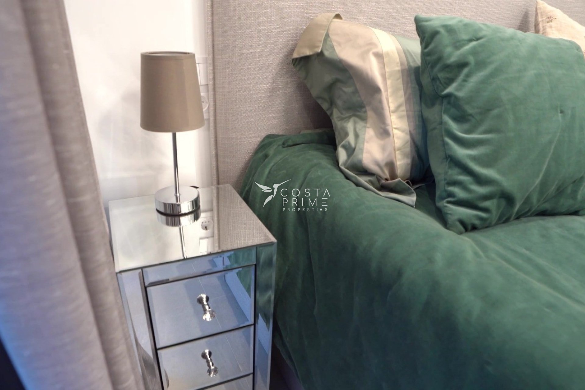 Újraértékesítés - Apartman / lakás - Finestrat