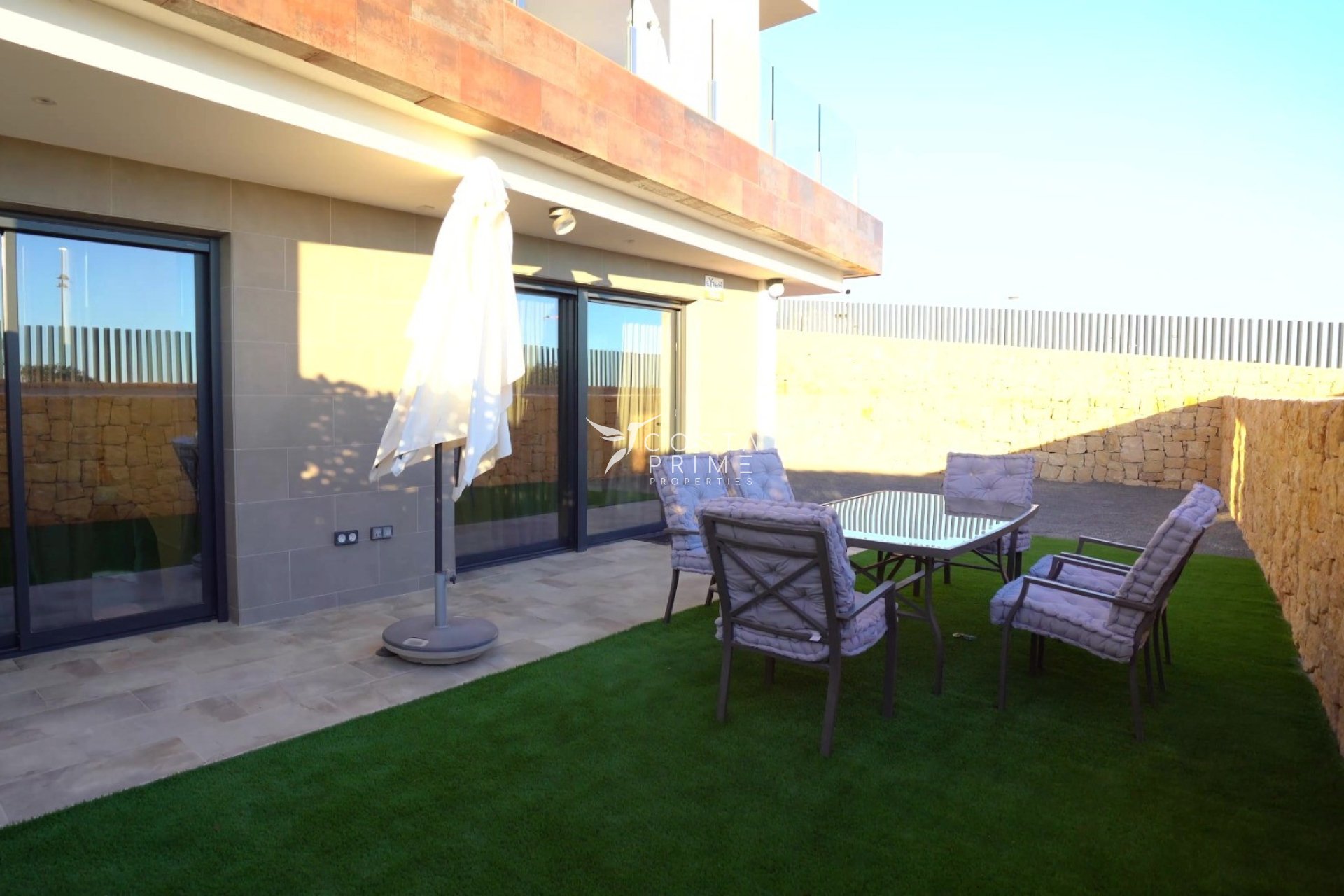 Újraértékesítés - Apartman / lakás - Finestrat