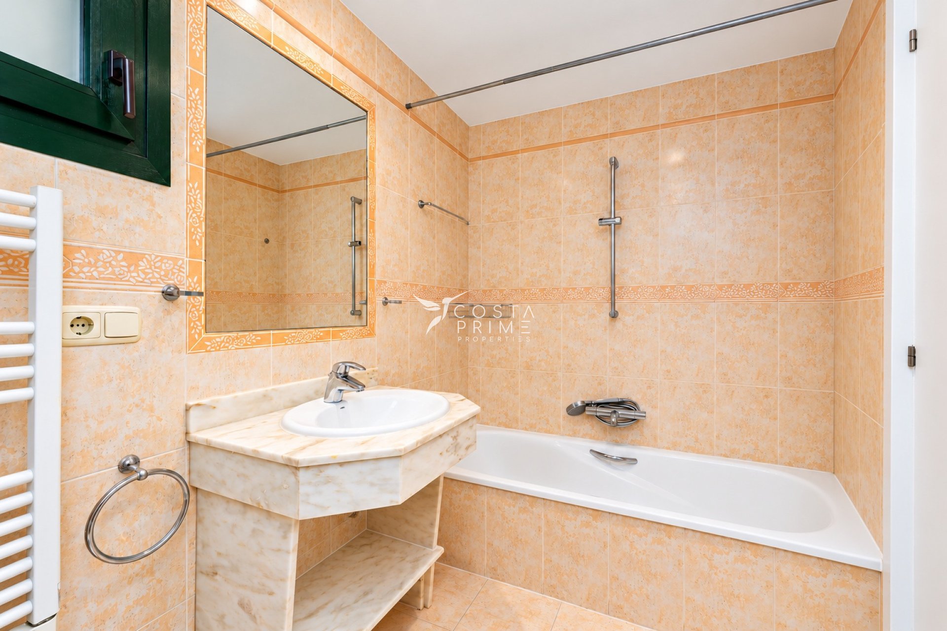 Újraértékesítés - Penthouse - Altea