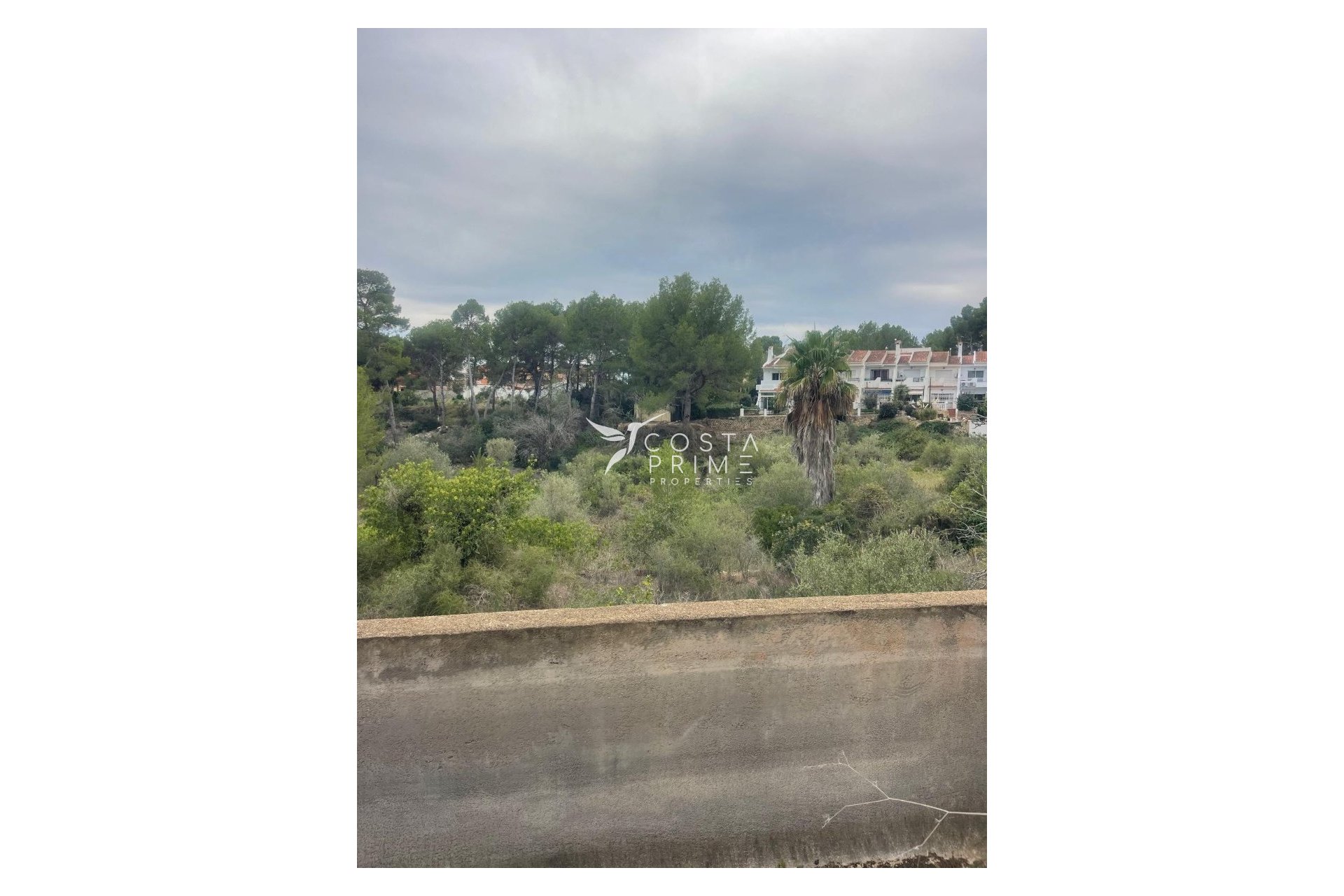 Újraértékesítés - Telek / földterület - Alfas del Pí