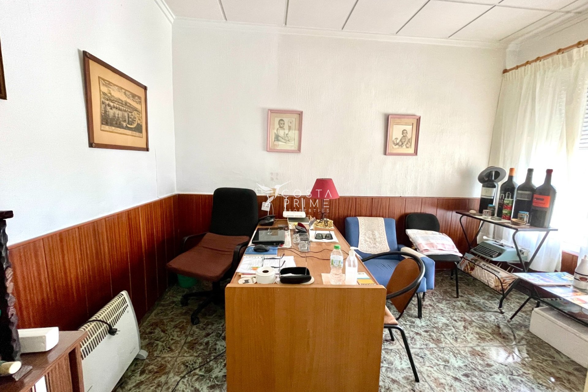 Újraértékesítés - Városháza / Semi - Almoradí