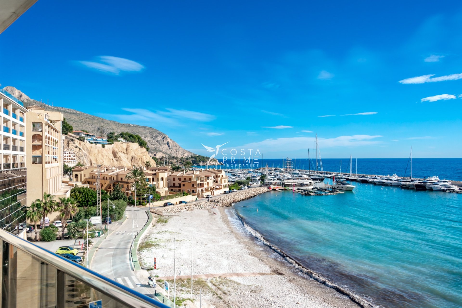 Újraértékesítés - Városháza / Semi - Altea