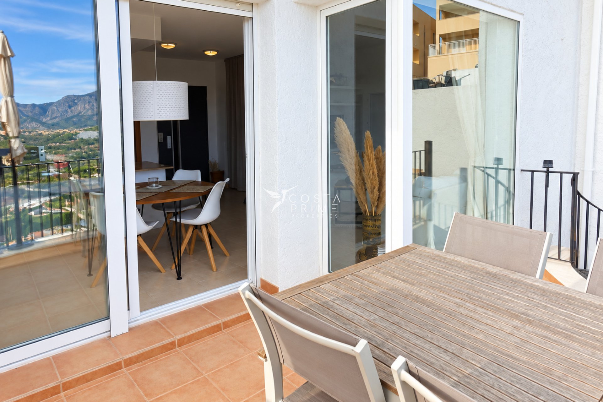 Újraértékesítés - Városháza / Semi - Callosa d'en Sarrià