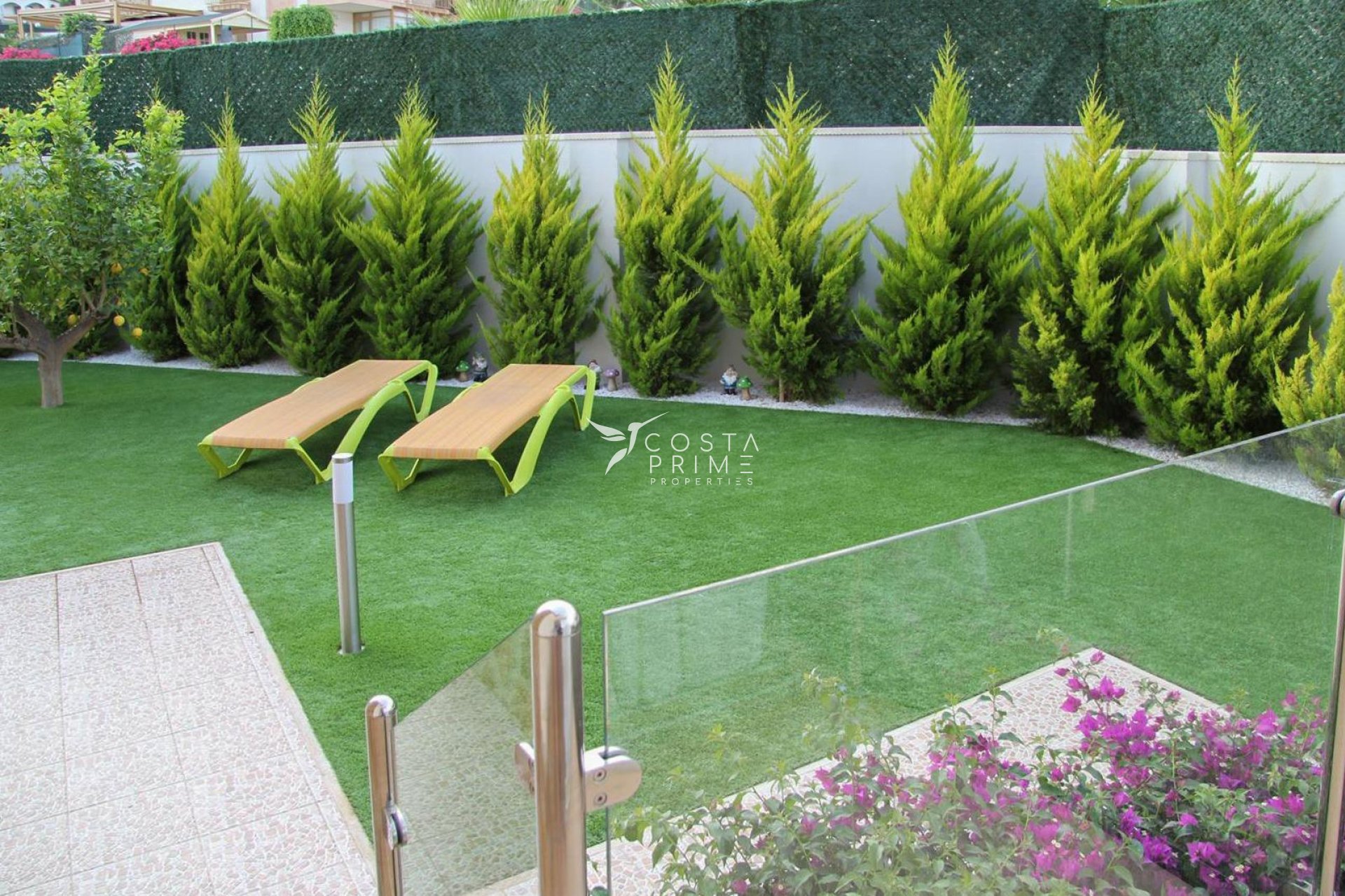 Újraértékesítés - Városháza / Semi - Finestrat