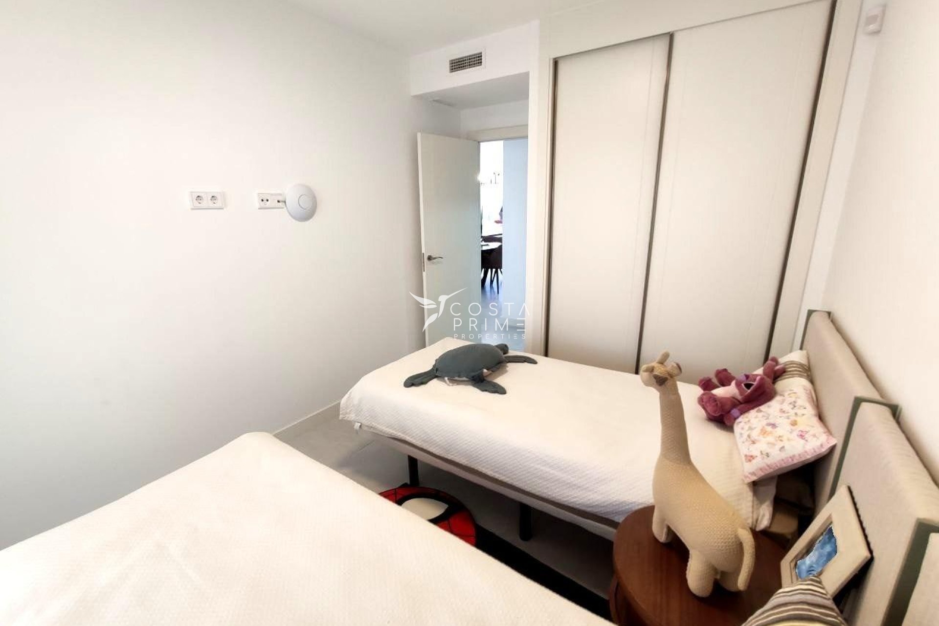 Újraértékesítés - Városháza / Semi - Finestrat