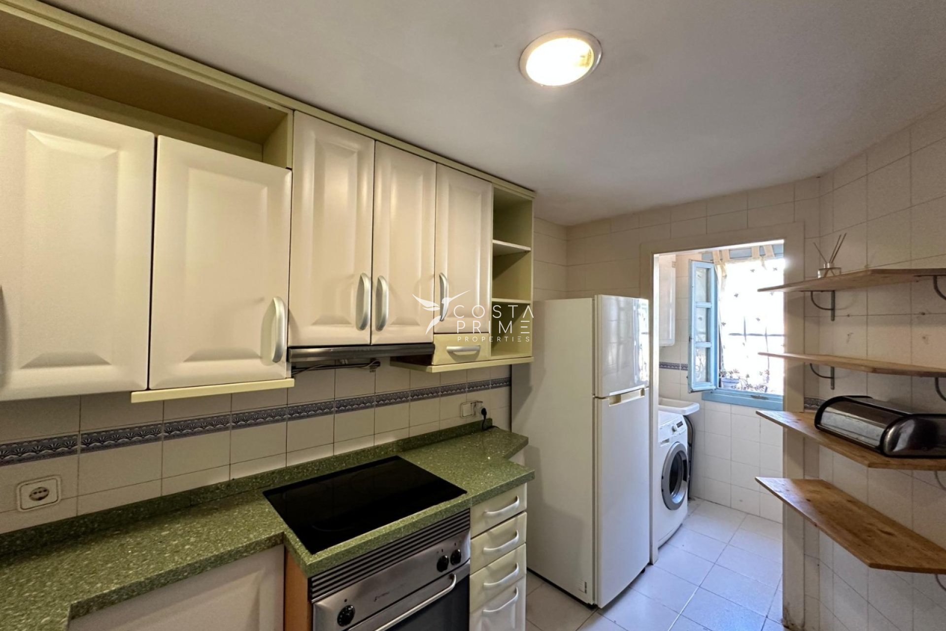 Újraértékesítés - Városháza / Semi - Finestrat