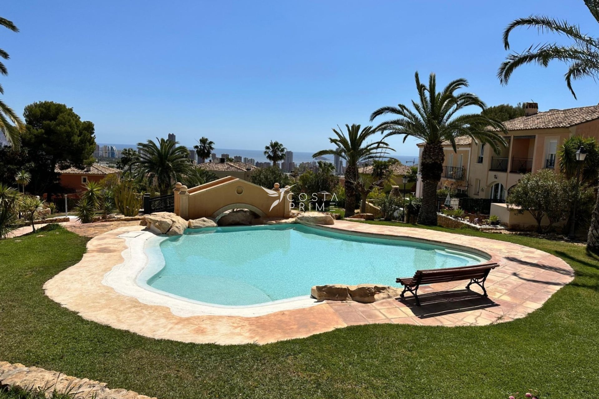 Újraértékesítés - Városháza / Semi - Finestrat