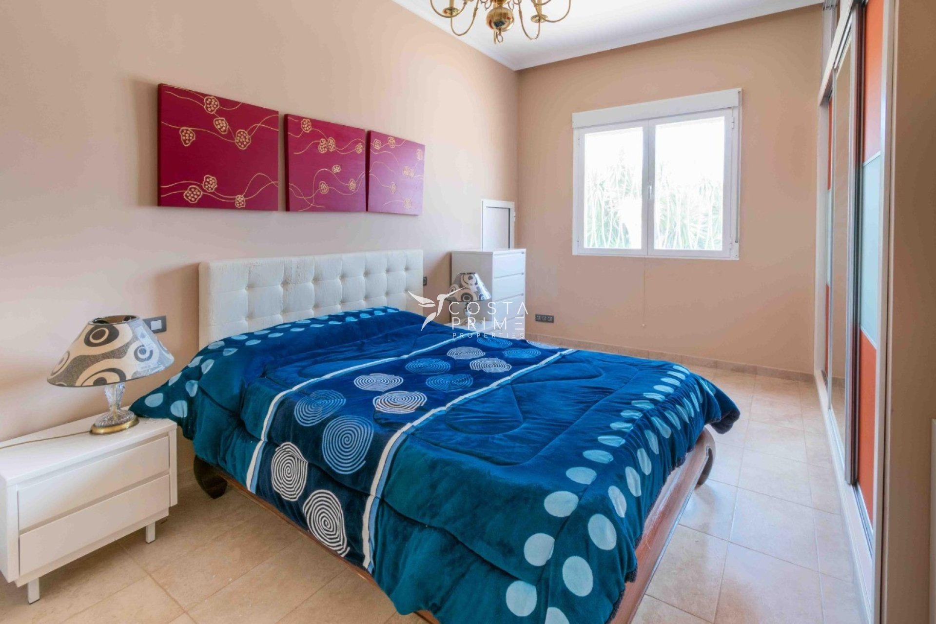 Újraértékesítés - Villa  - Albir