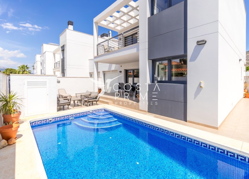 Újraértékesítés - Villa  - Albir