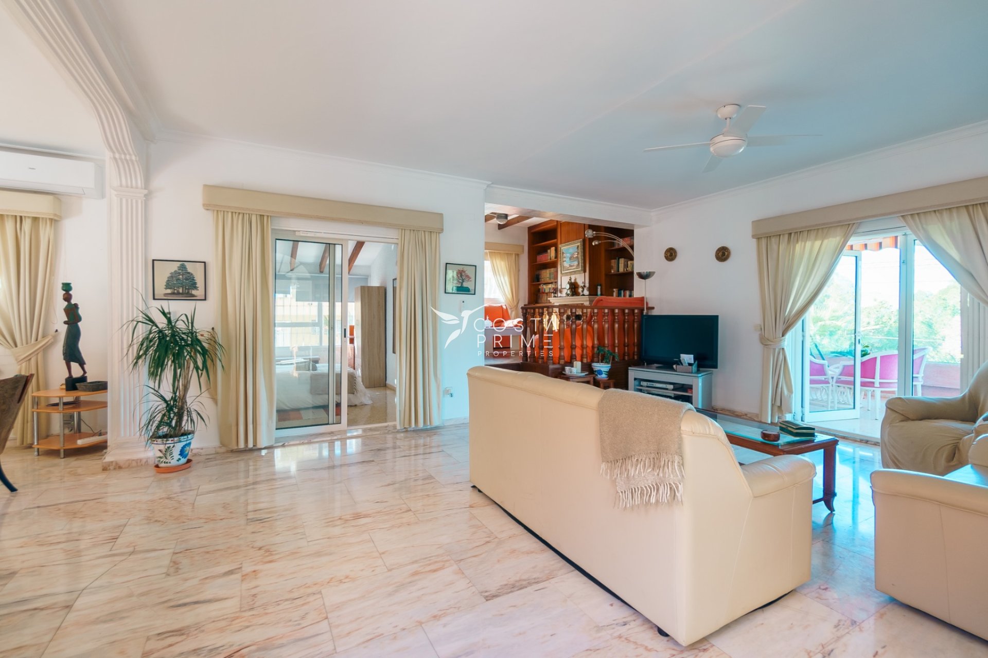 Újraértékesítés - Villa  - Albir