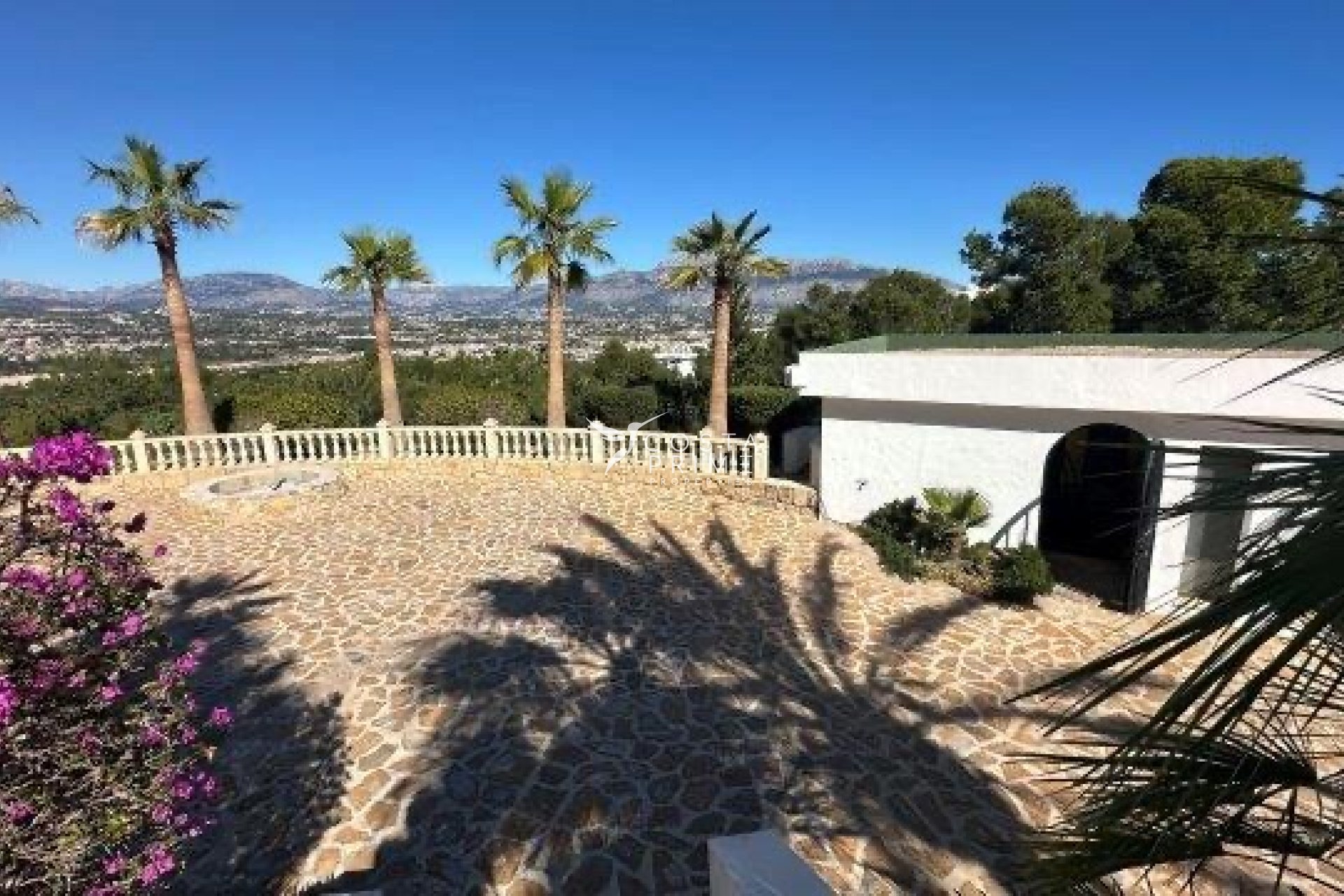 Újraértékesítés - Villa  - Albir