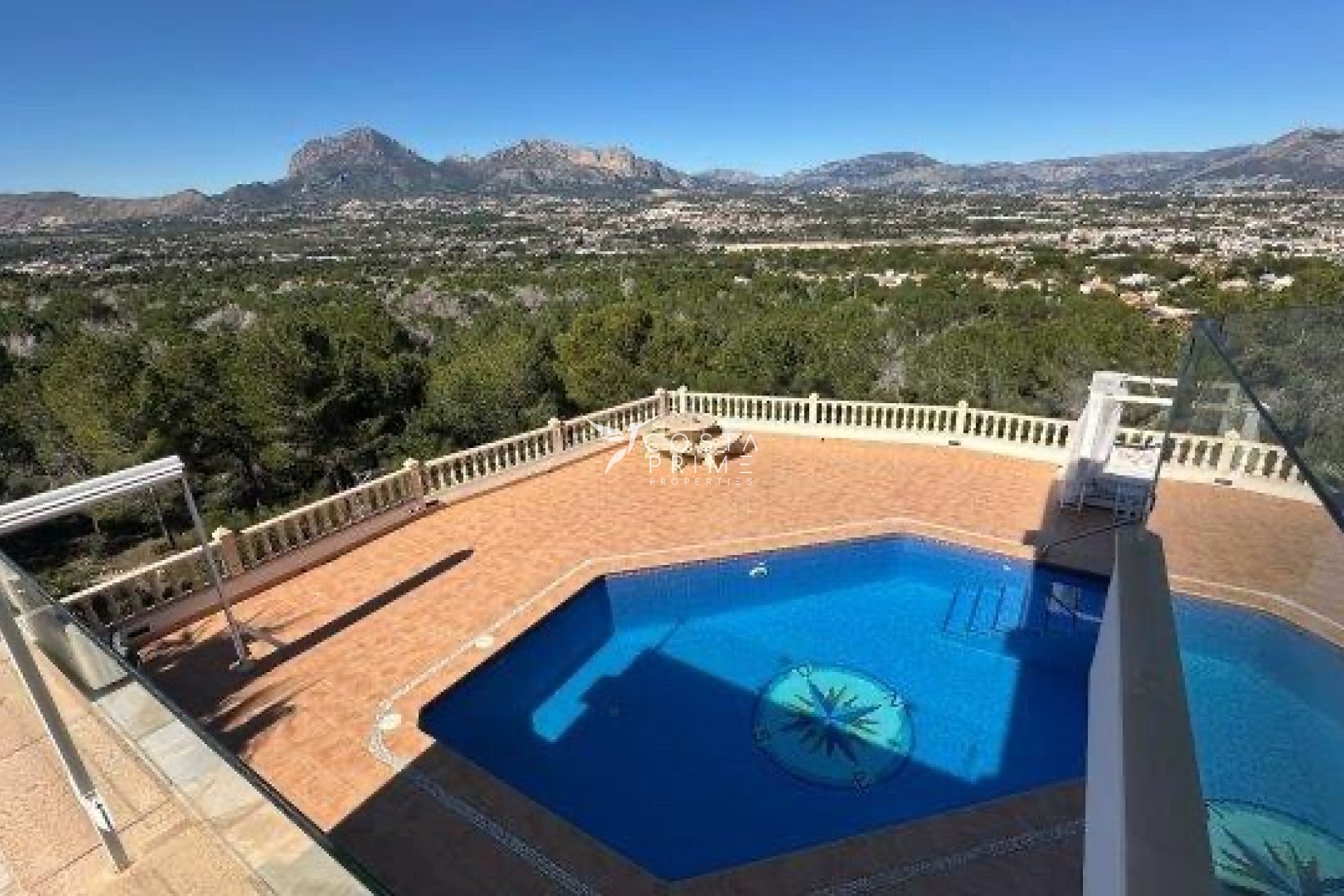 Újraértékesítés - Villa  - Albir