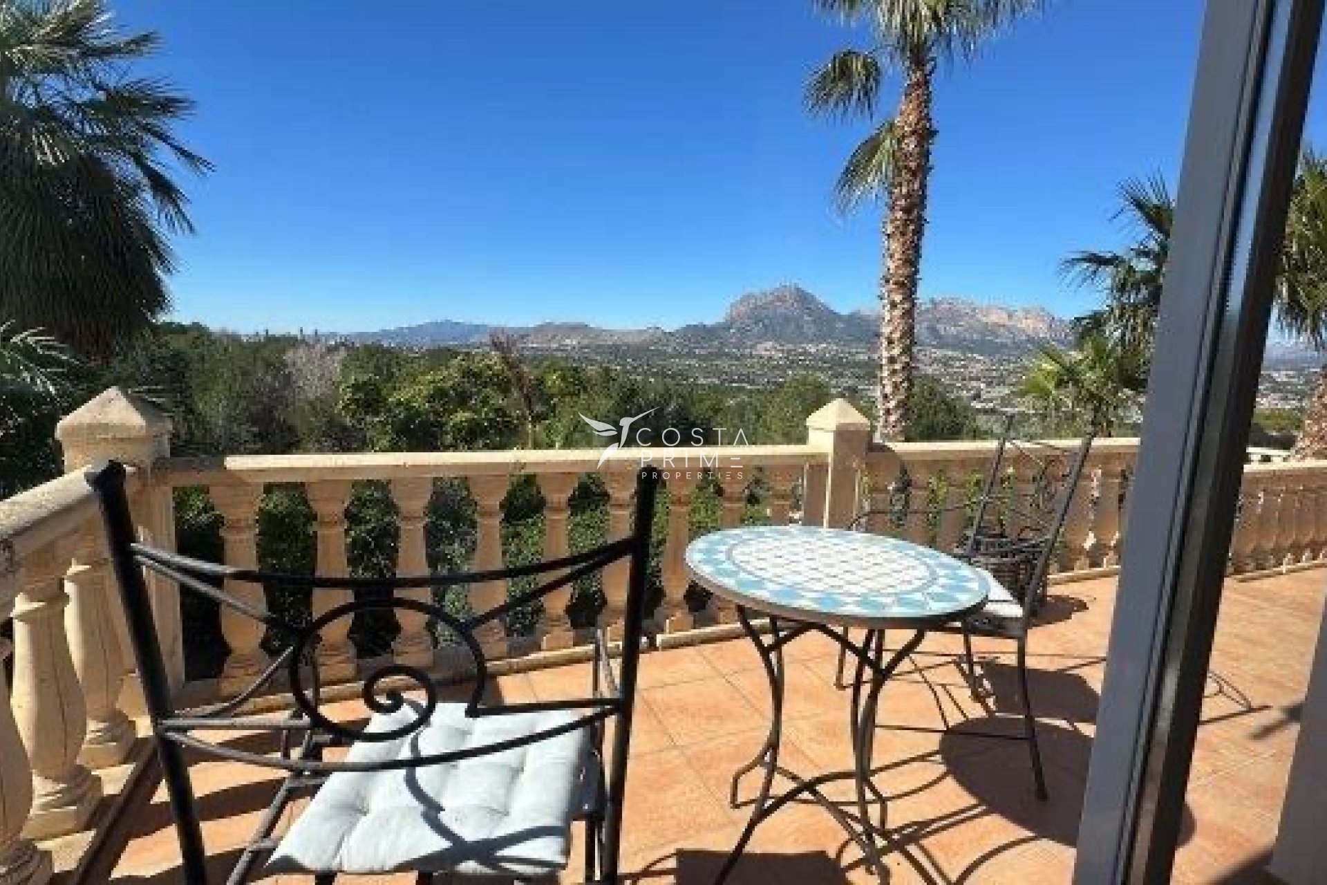 Újraértékesítés - Villa  - Albir