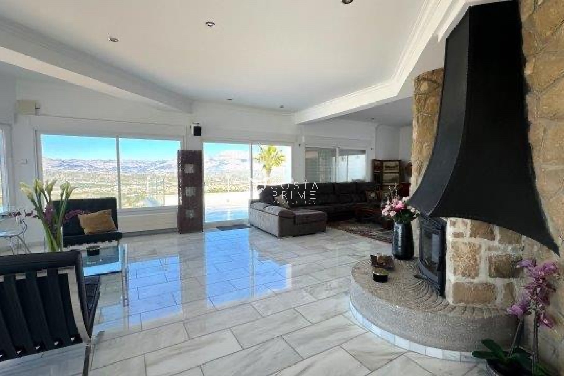 Újraértékesítés - Villa  - Albir