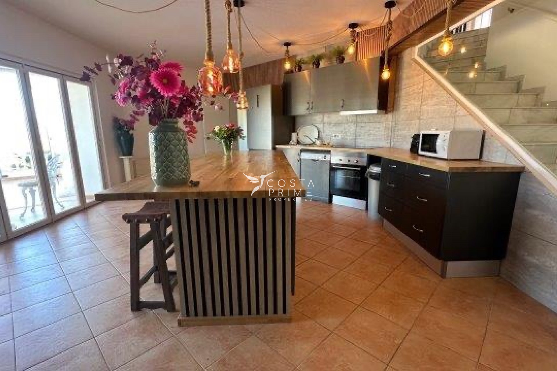 Újraértékesítés - Villa  - Albir