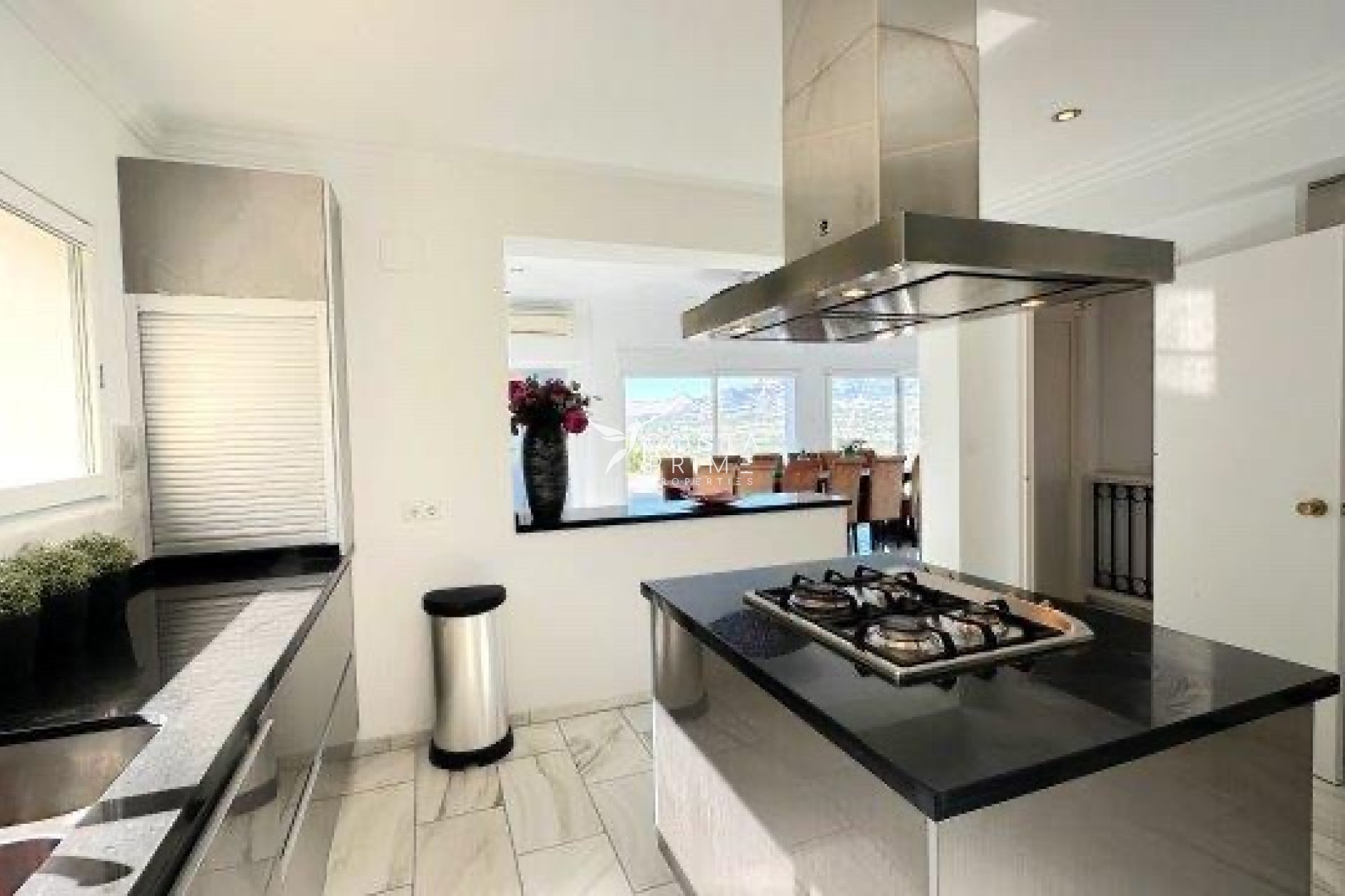 Újraértékesítés - Villa  - Albir