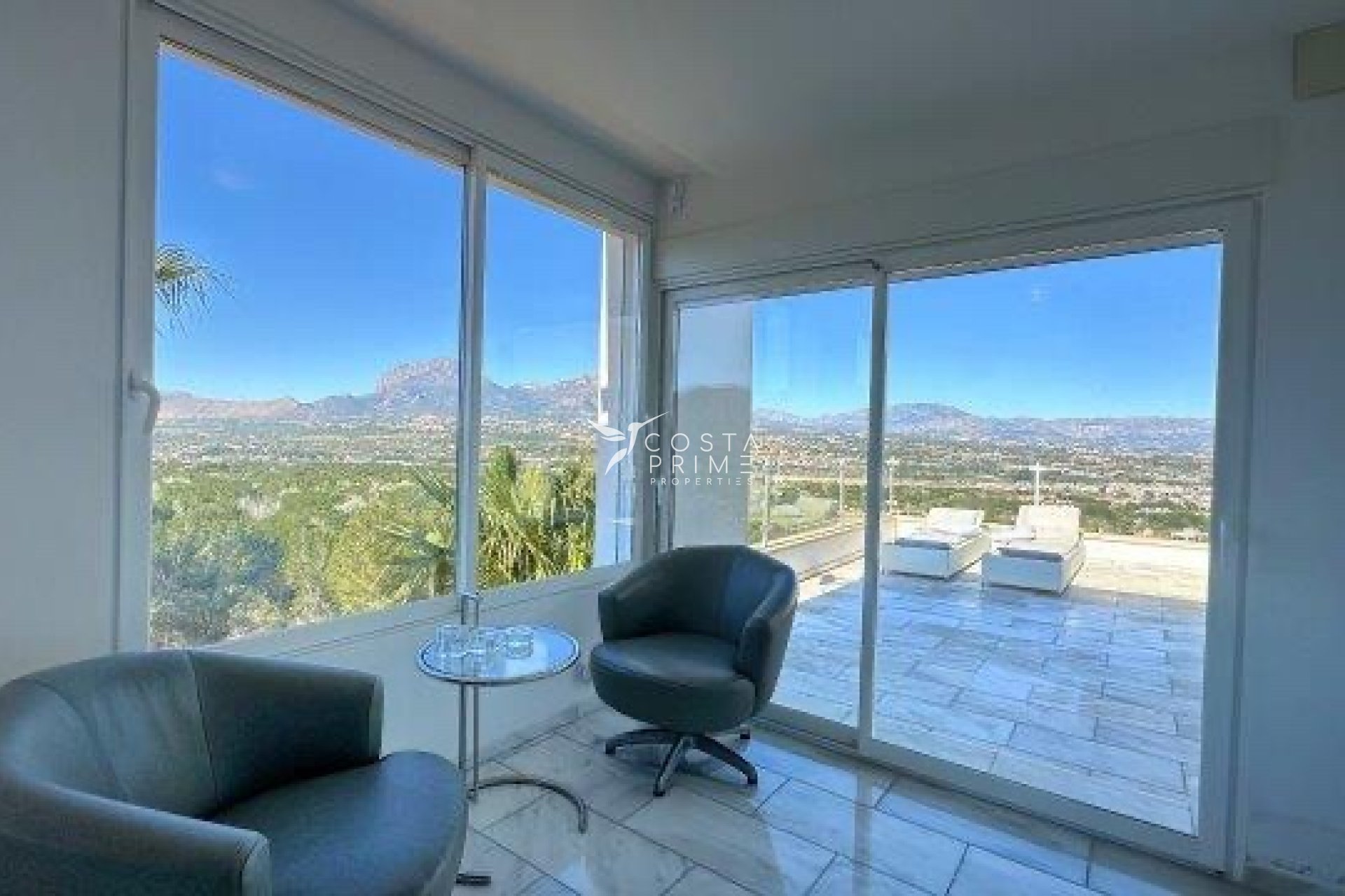 Újraértékesítés - Villa  - Albir