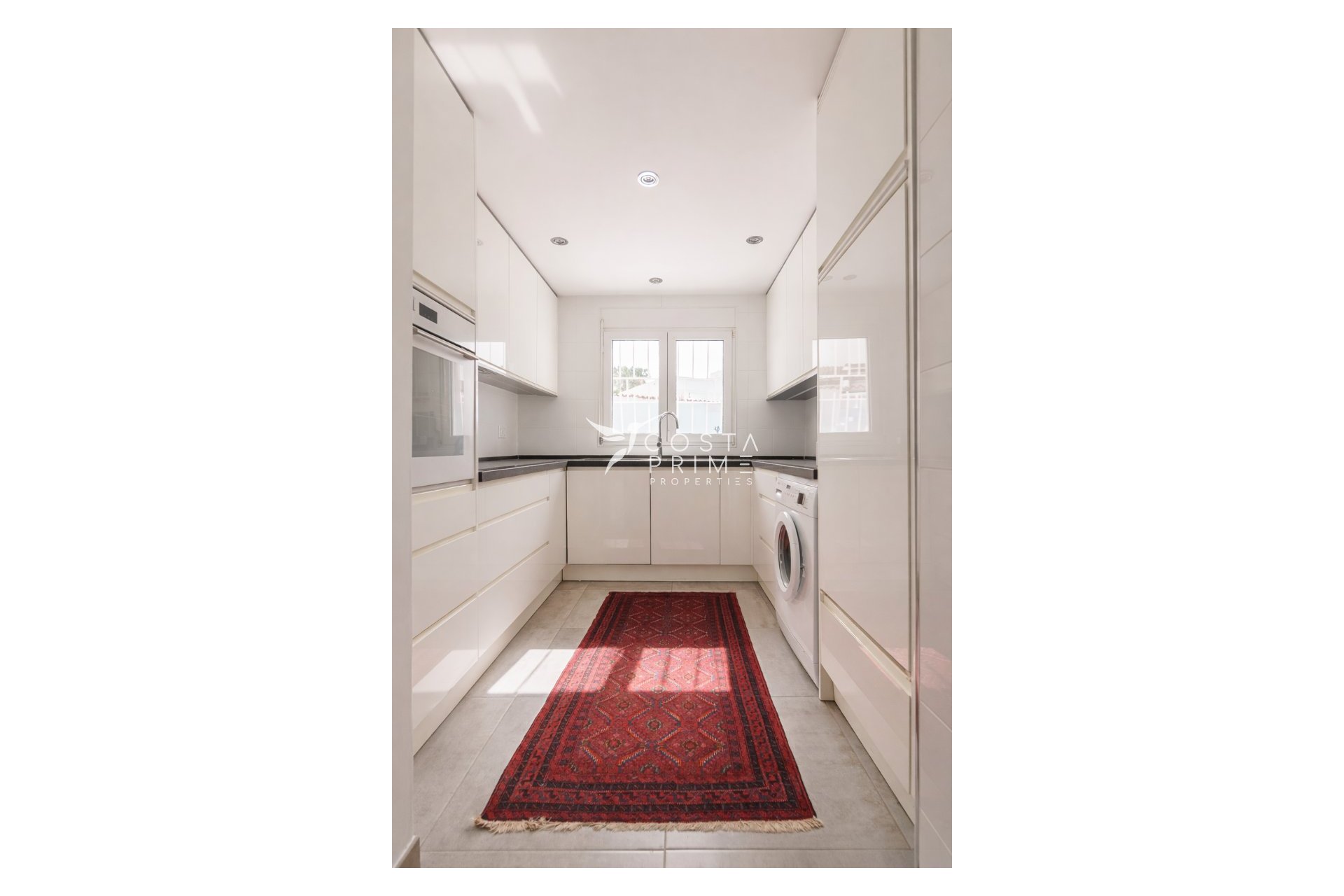 Újraértékesítés - Villa  - Albir