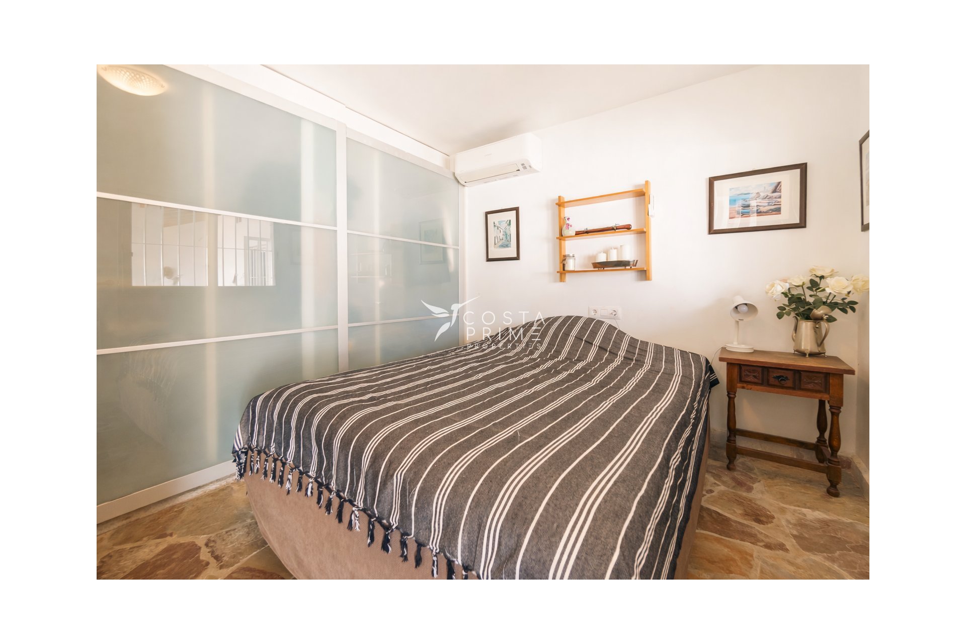 Újraértékesítés - Villa  - Albir