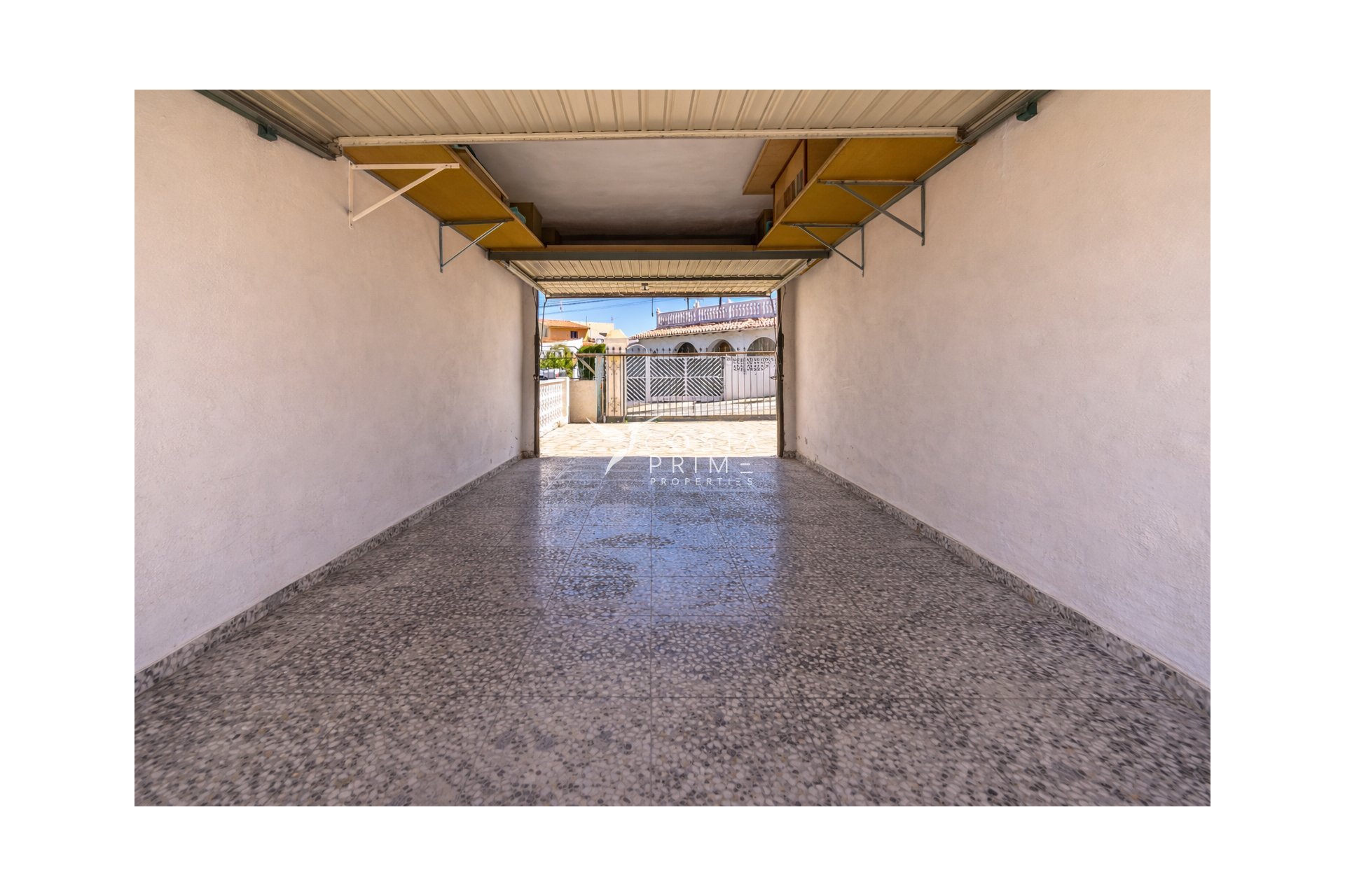 Újraértékesítés - Villa  - Albir