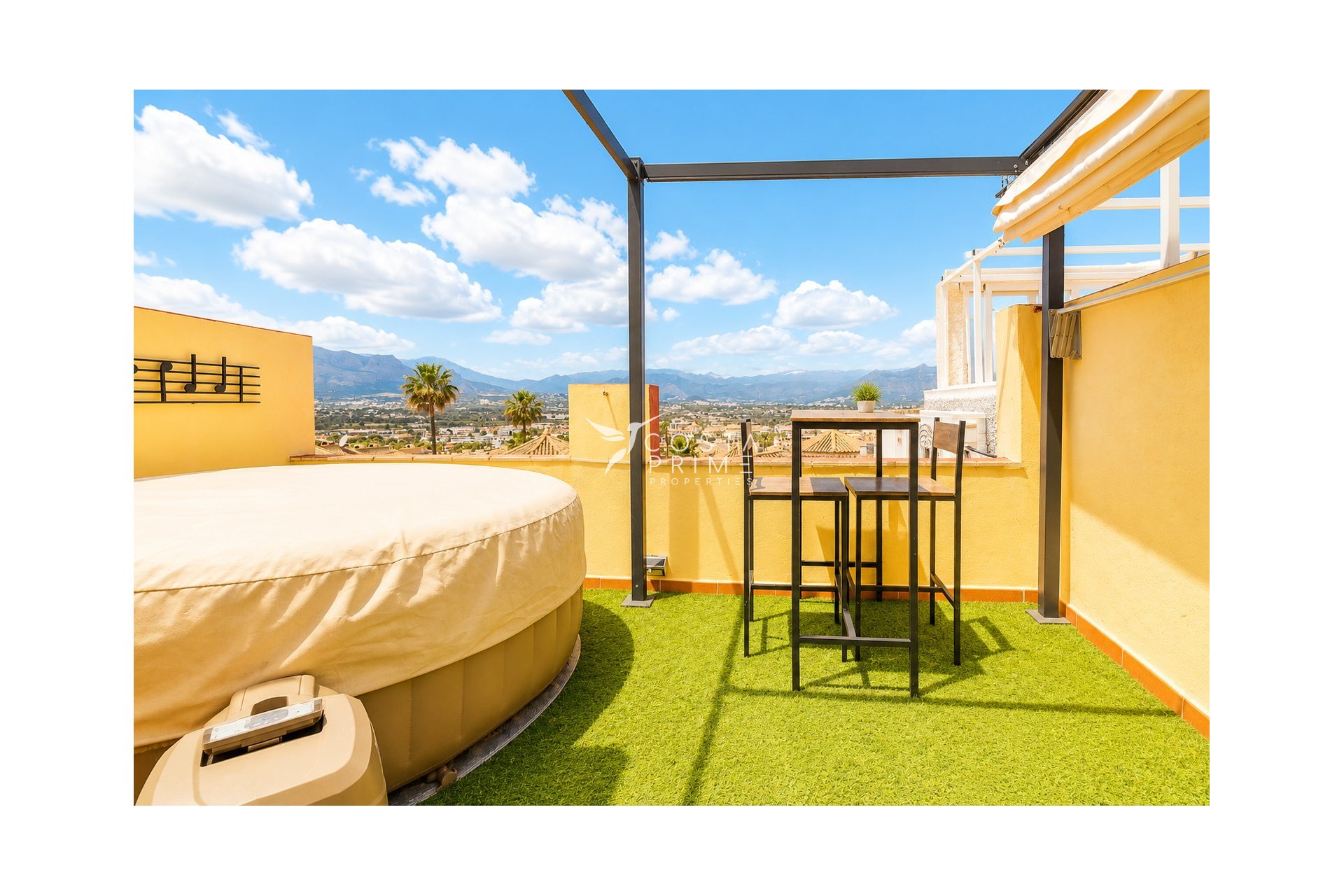 Újraértékesítés - Villa  - Albir