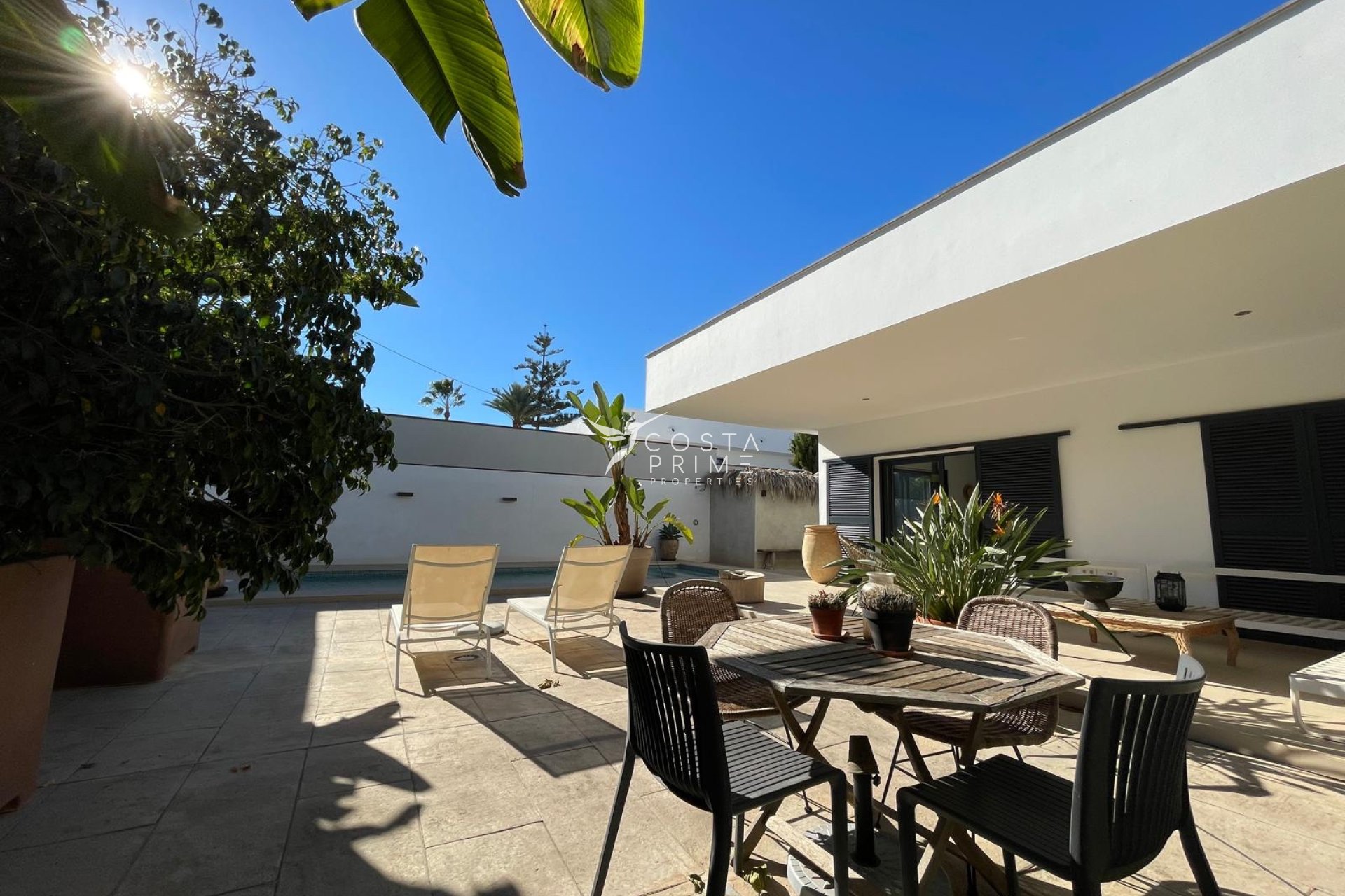 Újraértékesítés - Villa  - Albir