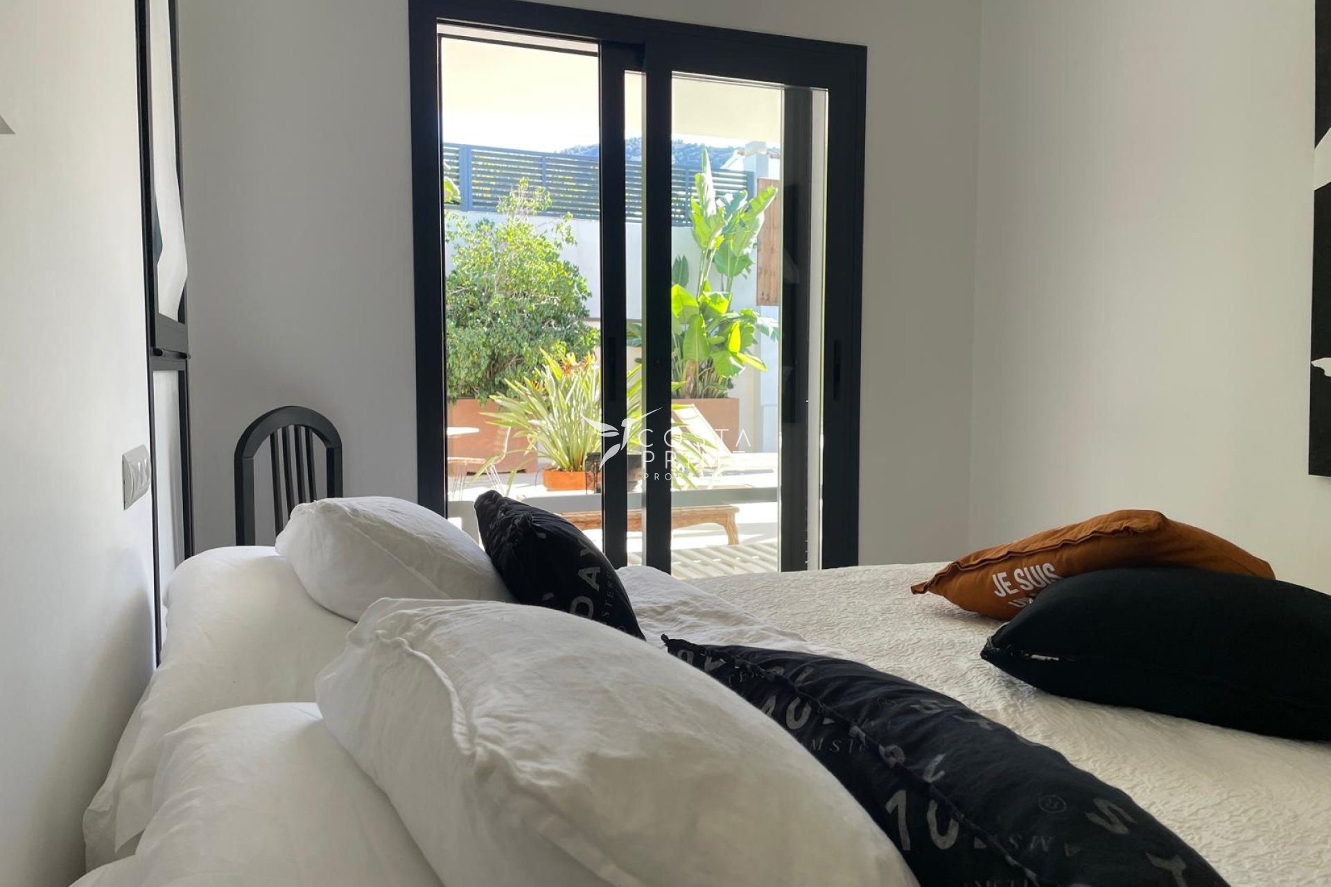 Újraértékesítés - Villa  - Albir