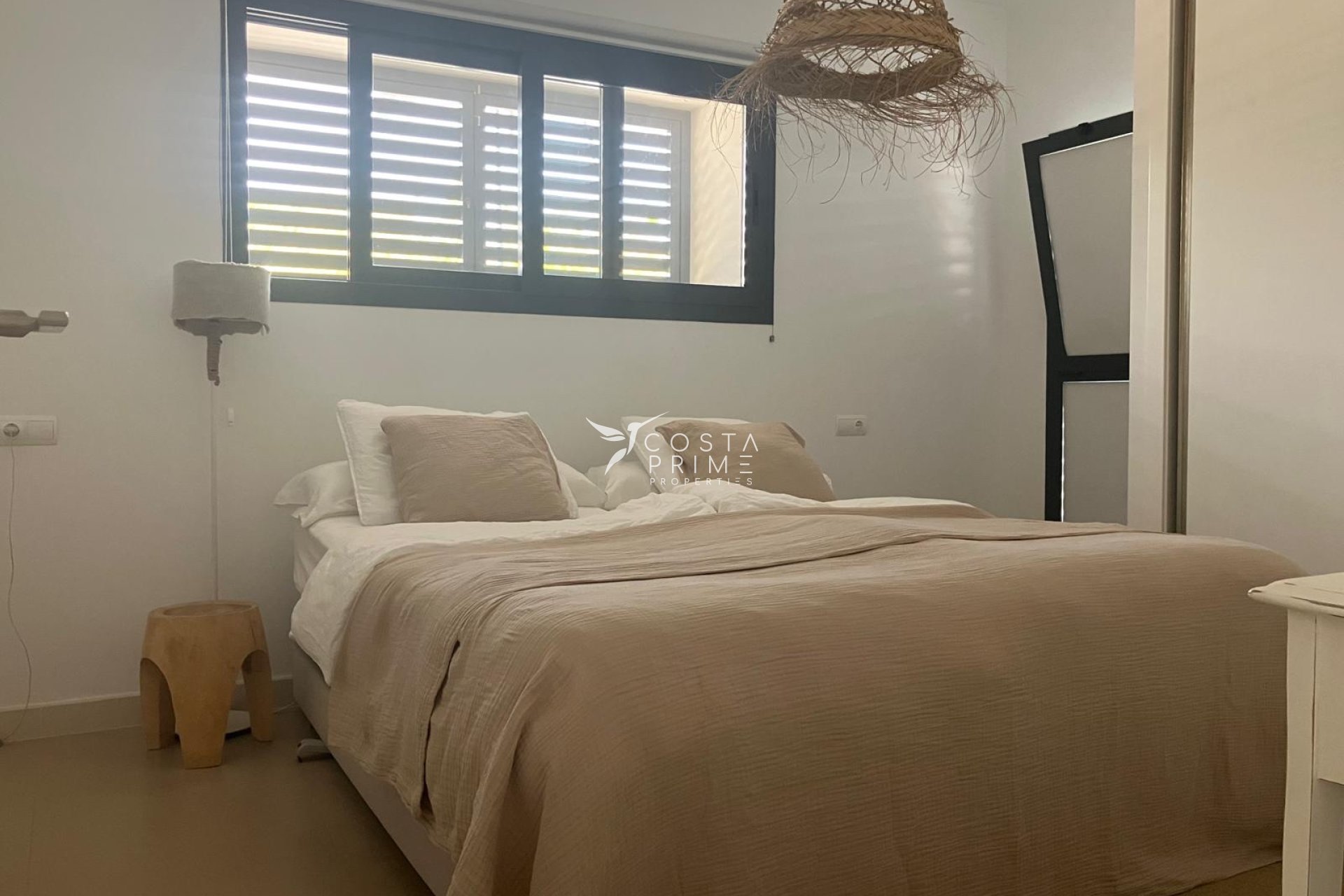 Újraértékesítés - Villa  - Albir