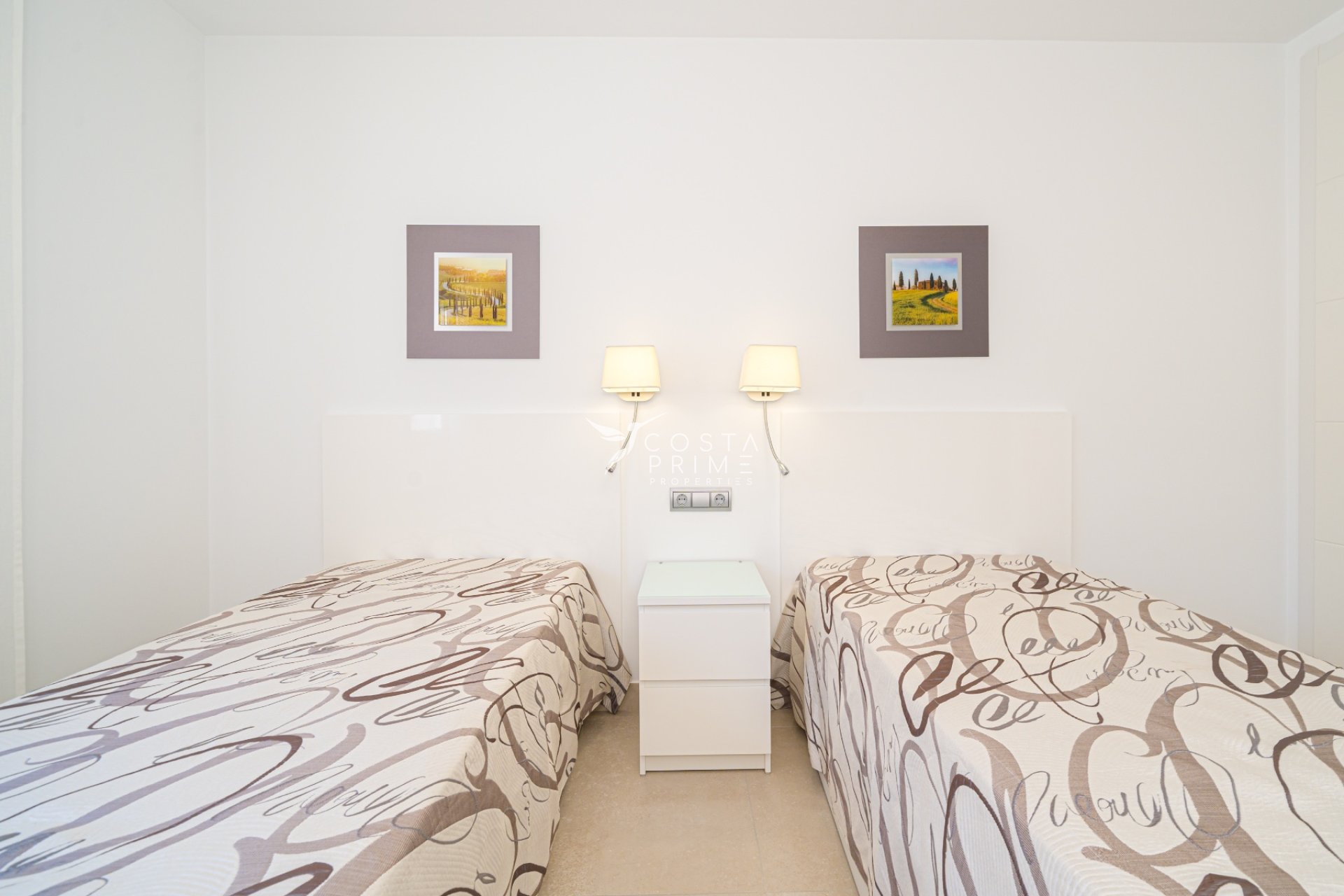 Újraértékesítés - Villa  - Albir