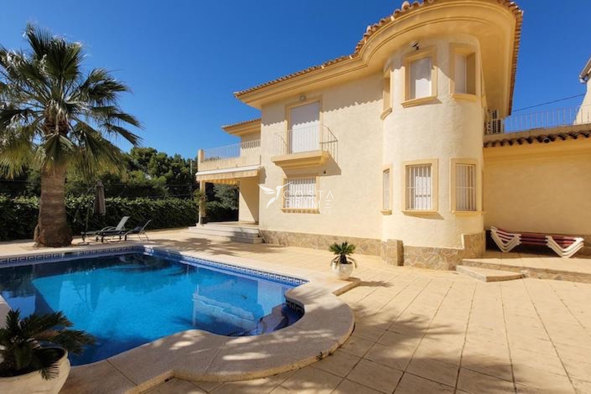 Újraértékesítés - Villa  - Albir