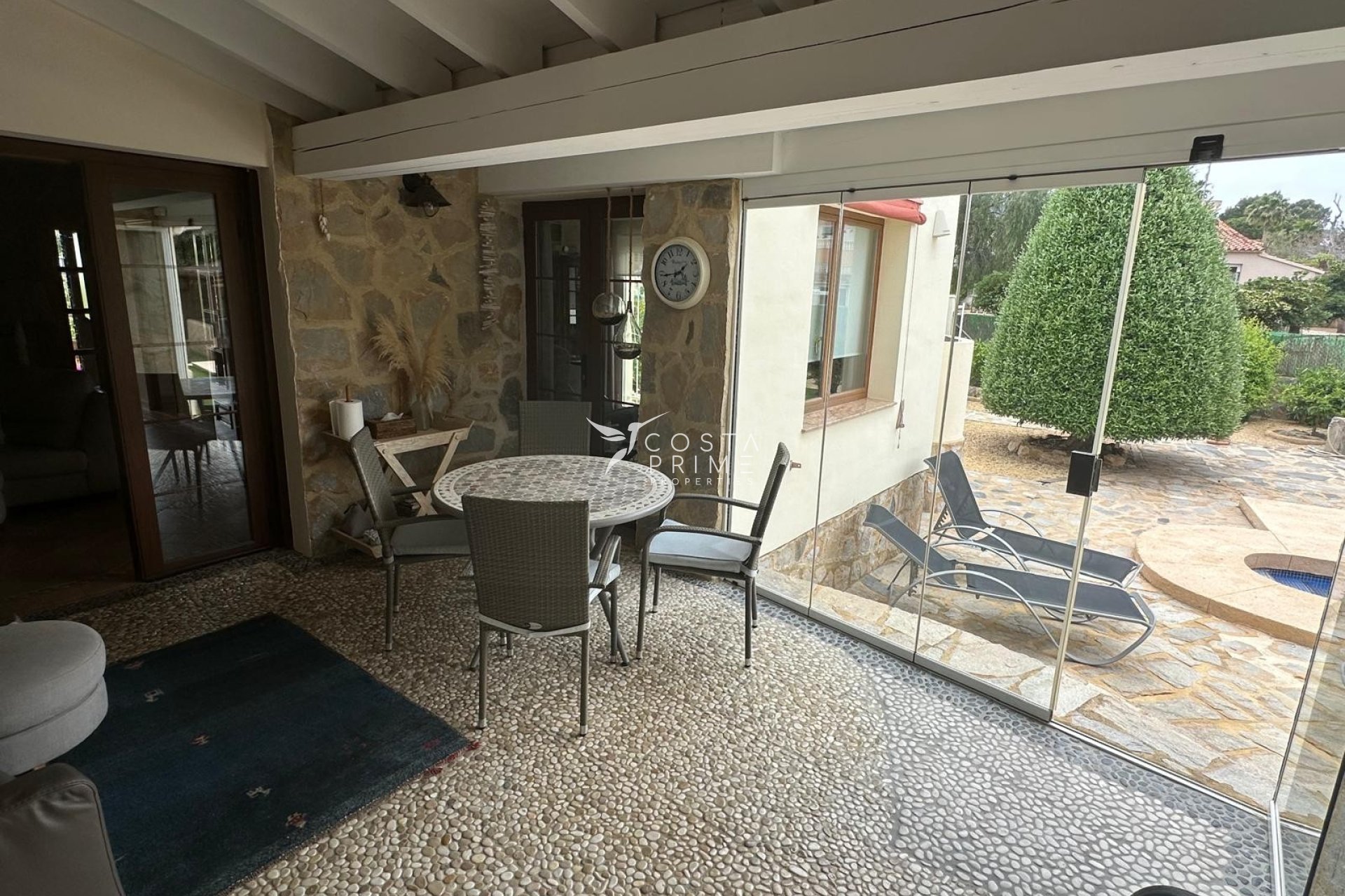 Újraértékesítés - Villa  - Albir