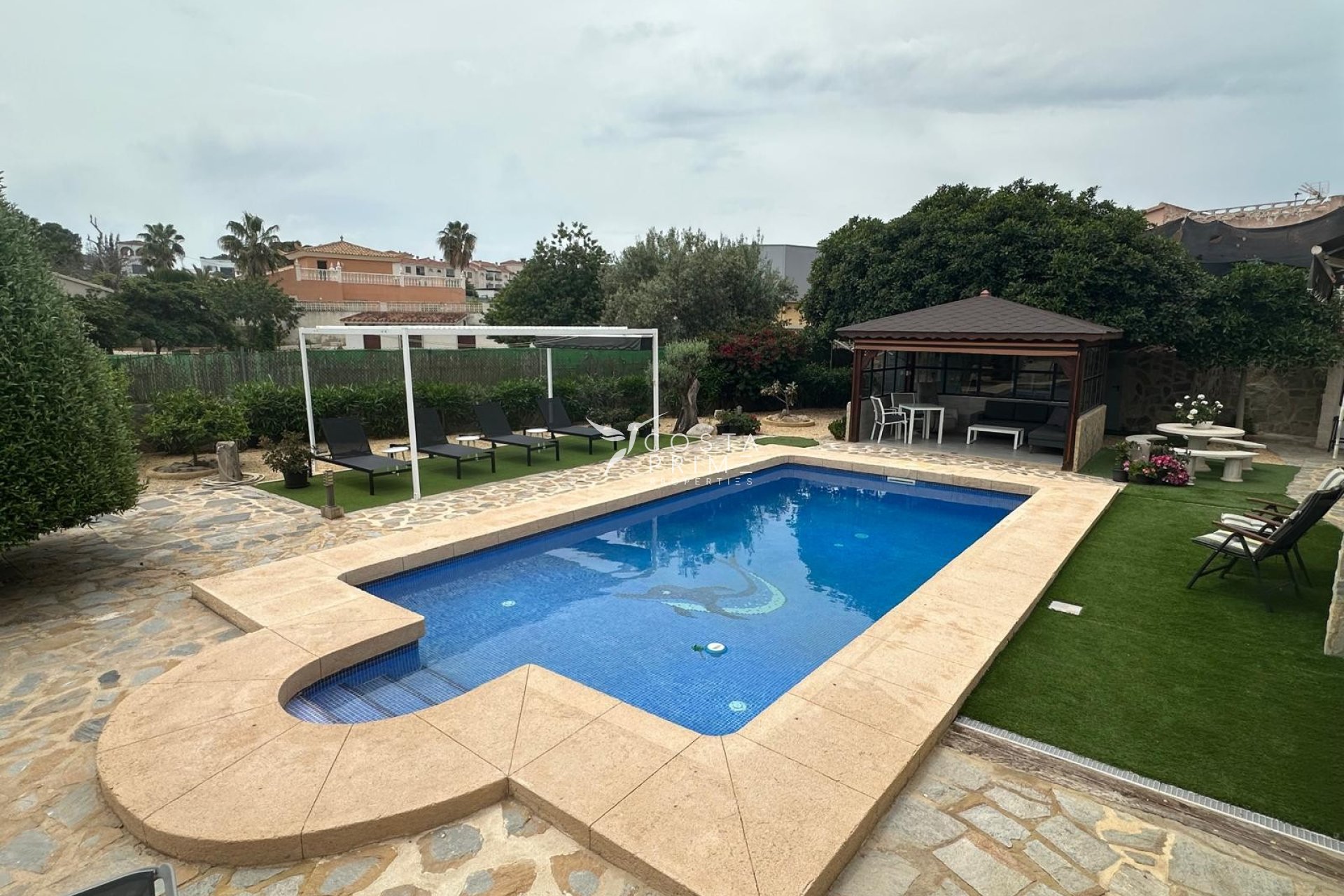 Újraértékesítés - Villa  - Albir