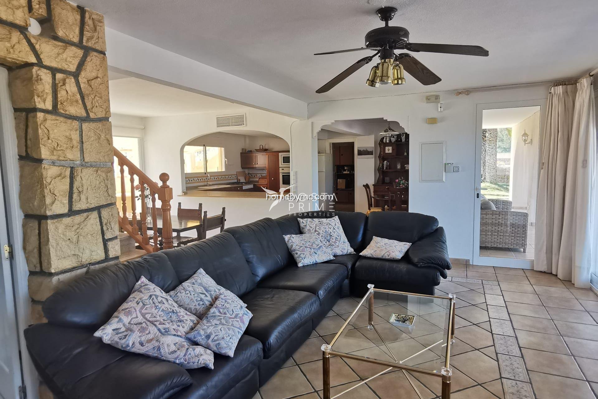 Újraértékesítés - Villa  - Alfas del Pí