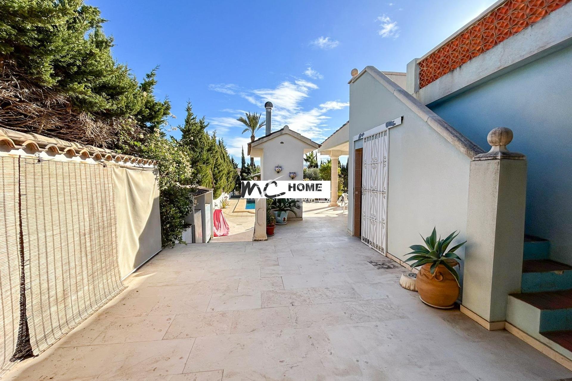 Újraértékesítés - Villa  - Alfas del Pí