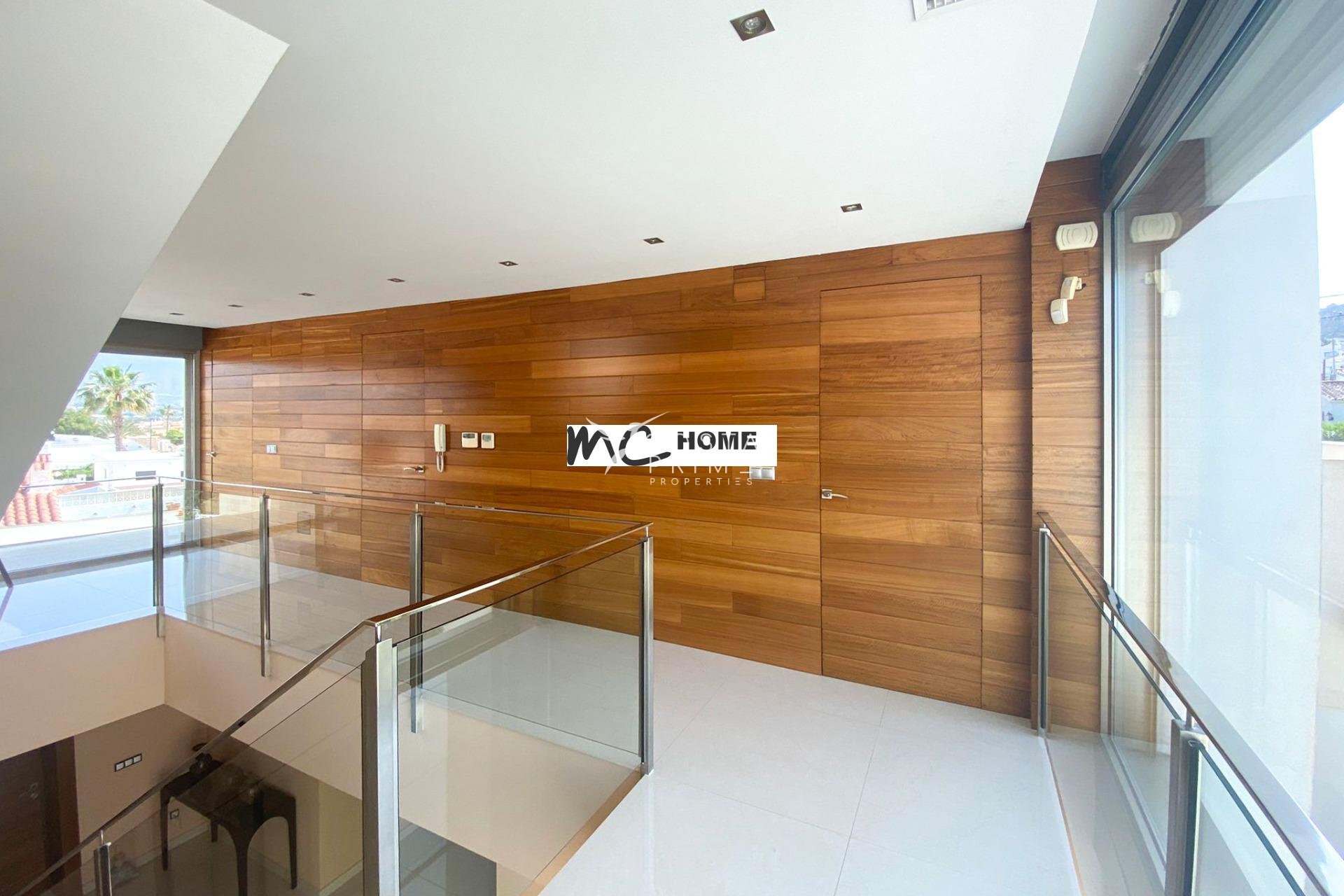 Újraértékesítés - Villa  - Alfas del Pí