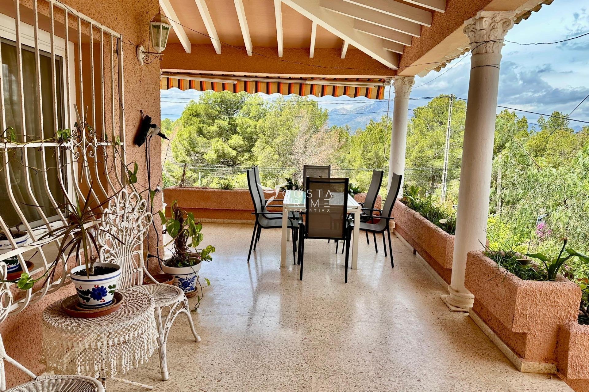 Újraértékesítés - Villa  - Alfas del Pí