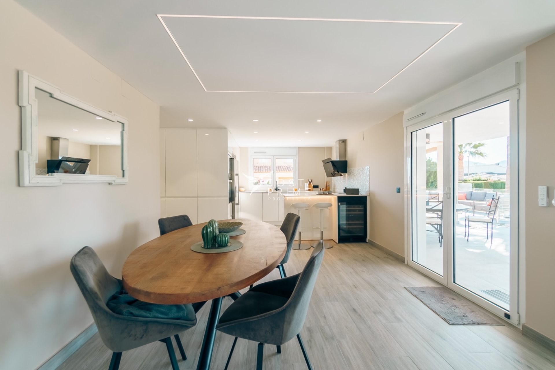 Újraértékesítés - Villa  - Alfas del Pí