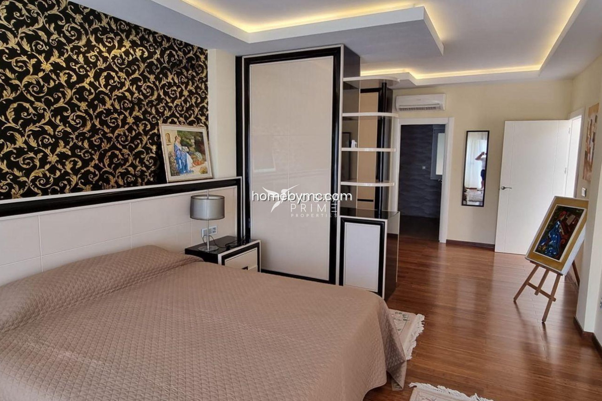 Újraértékesítés - Villa  - Altea