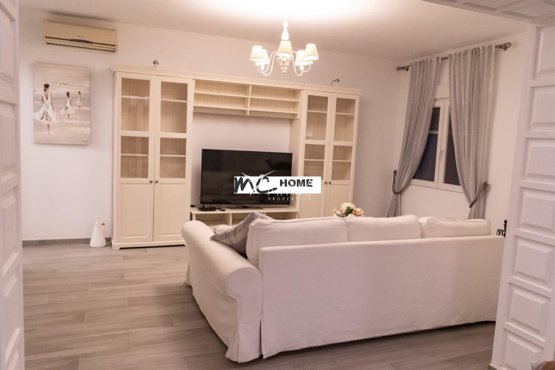 Újraértékesítés - Villa  - Altea