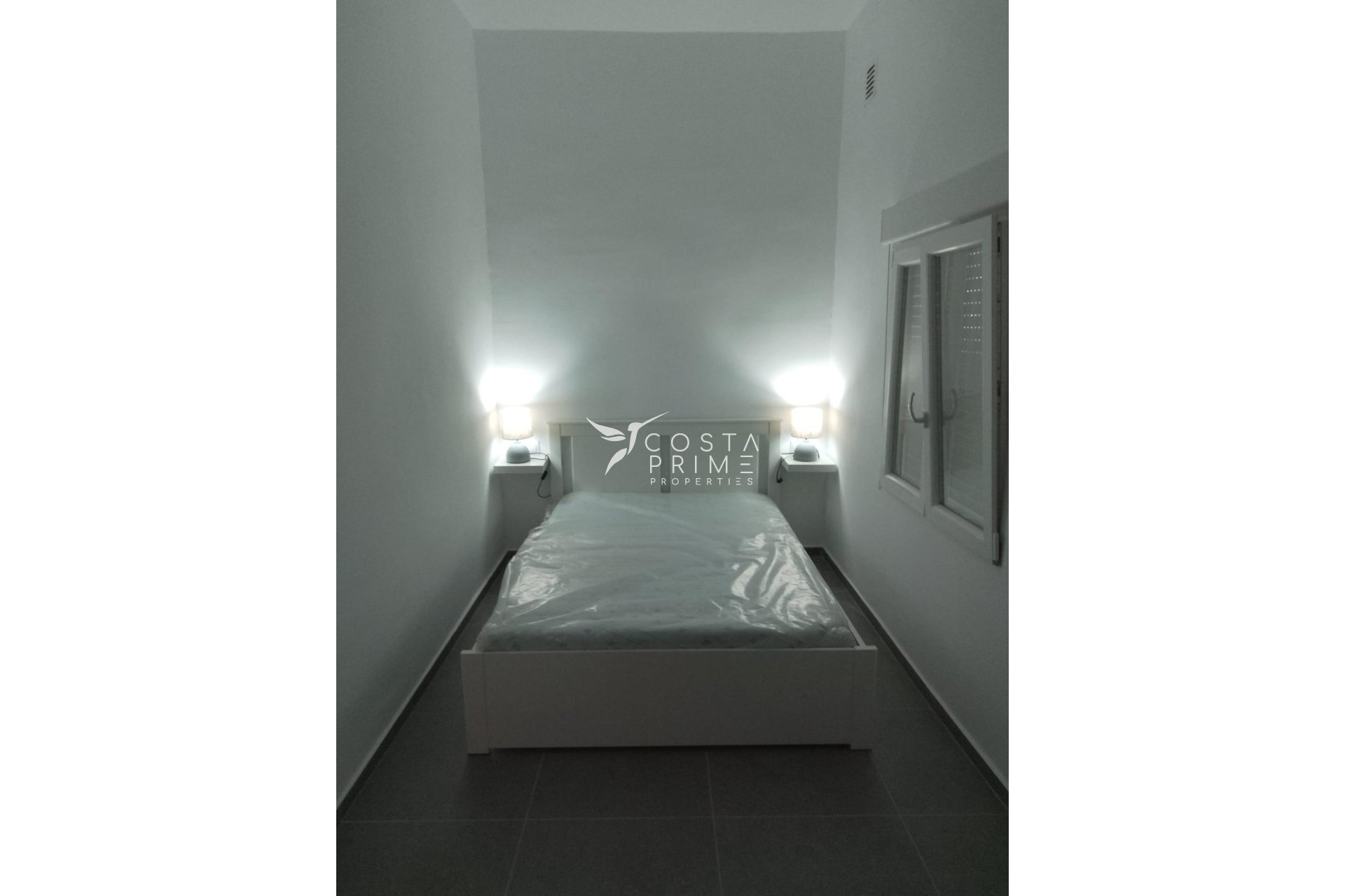 Újraértékesítés - Villa  - Altea