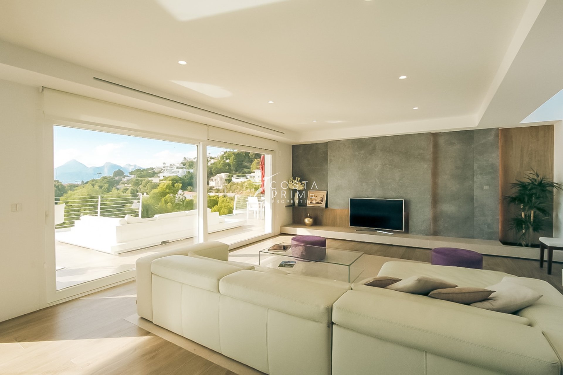 Újraértékesítés - Villa  - Altea