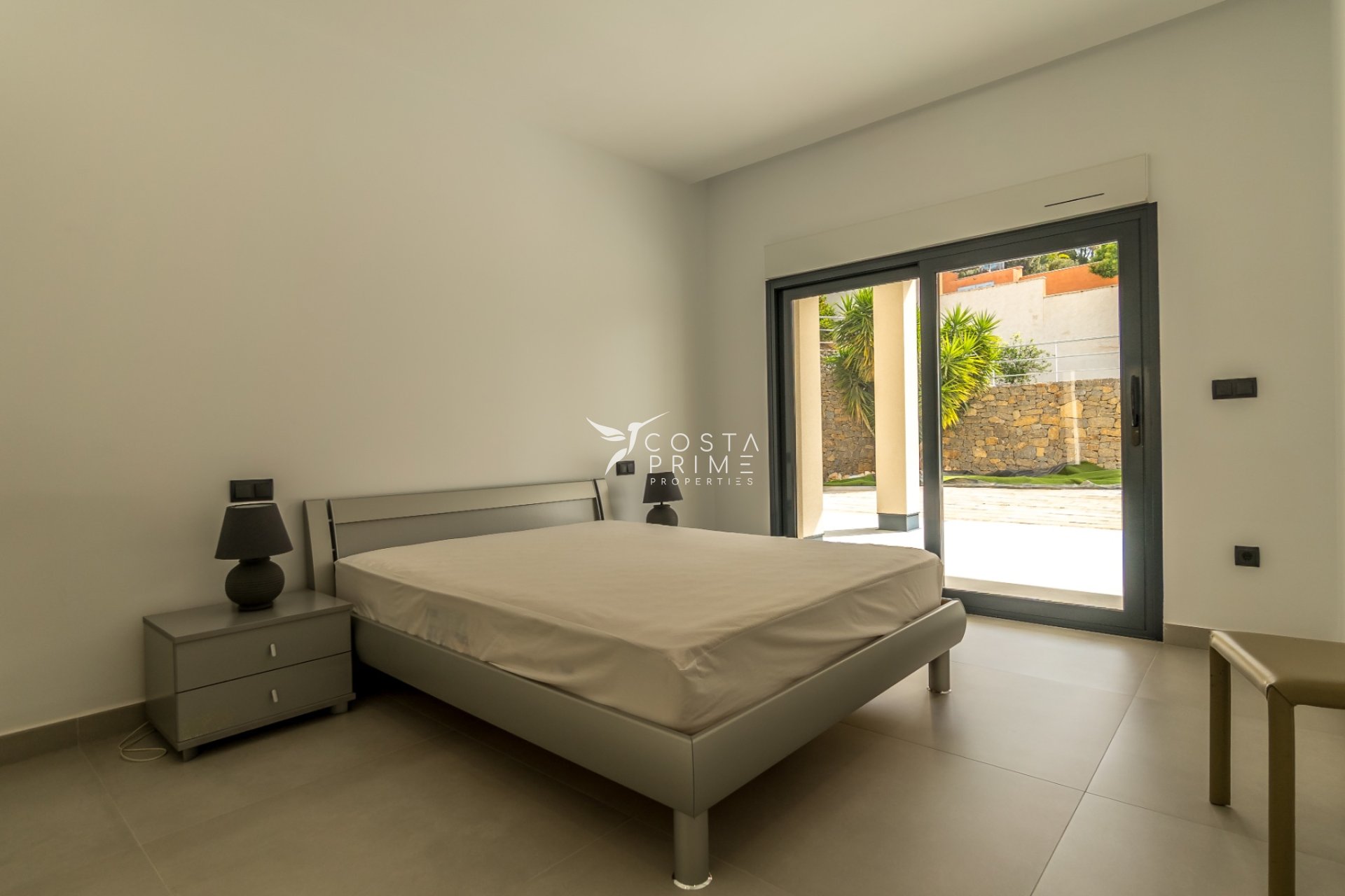 Újraértékesítés - Villa  - Altea