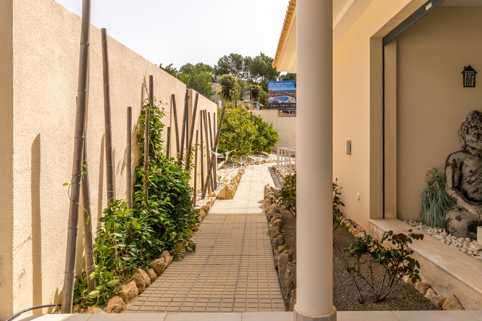 Újraértékesítés - Villa  - Altea