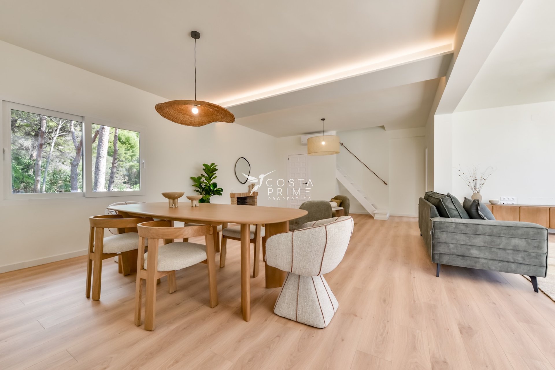 Újraértékesítés - Villa  - Altea