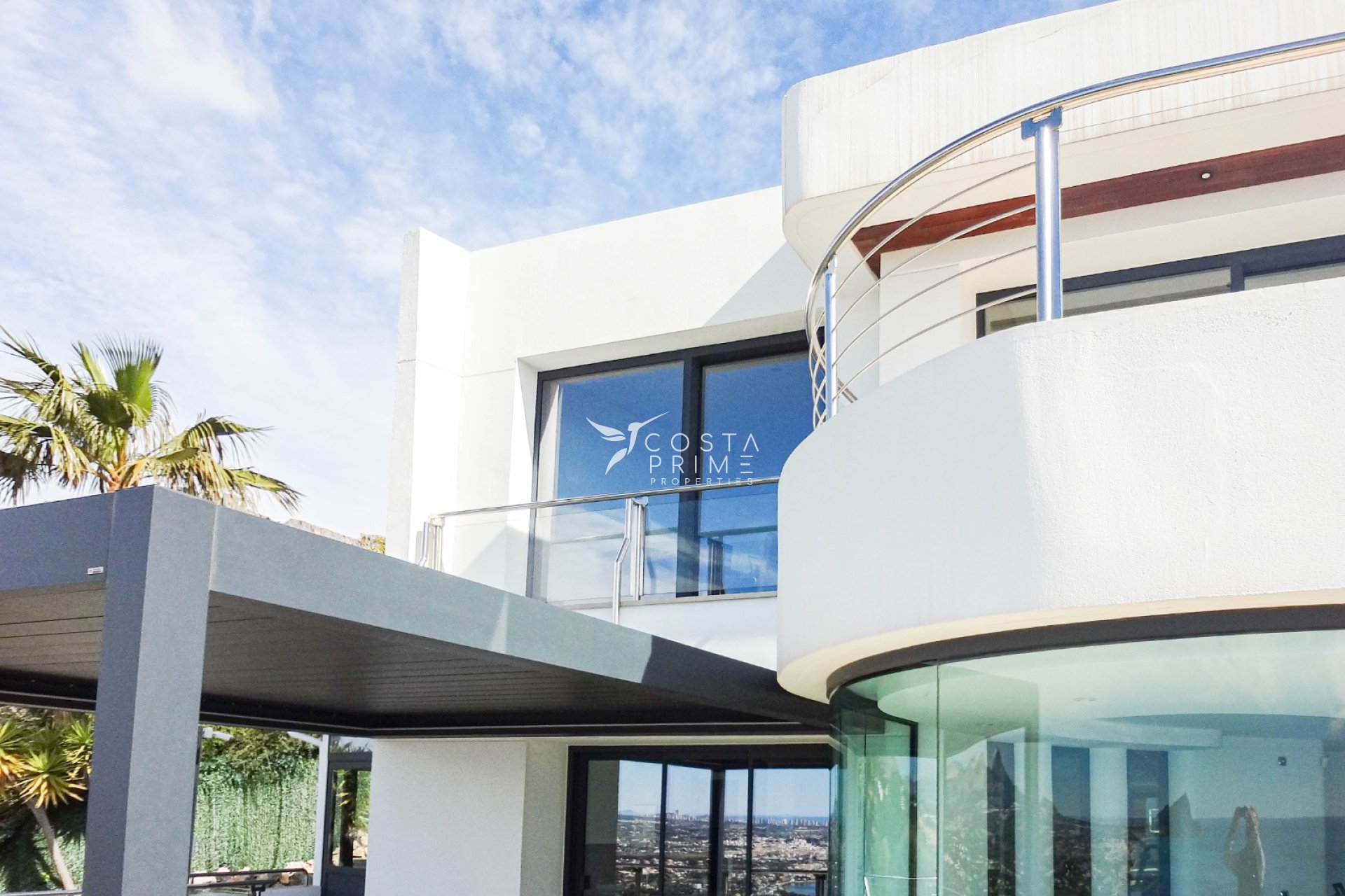 Újraértékesítés - Villa  - Altea