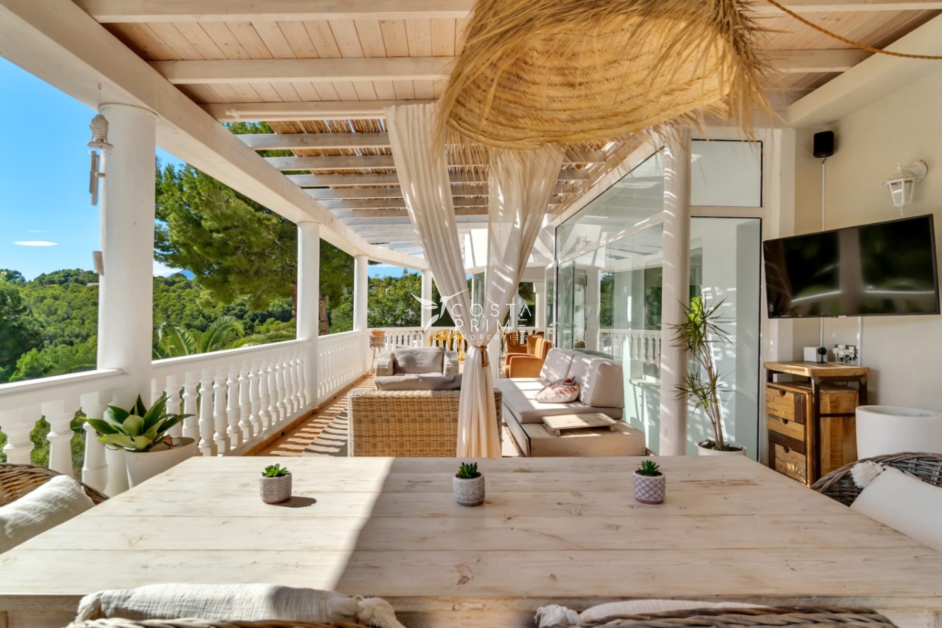 Újraértékesítés - Villa  - Altea